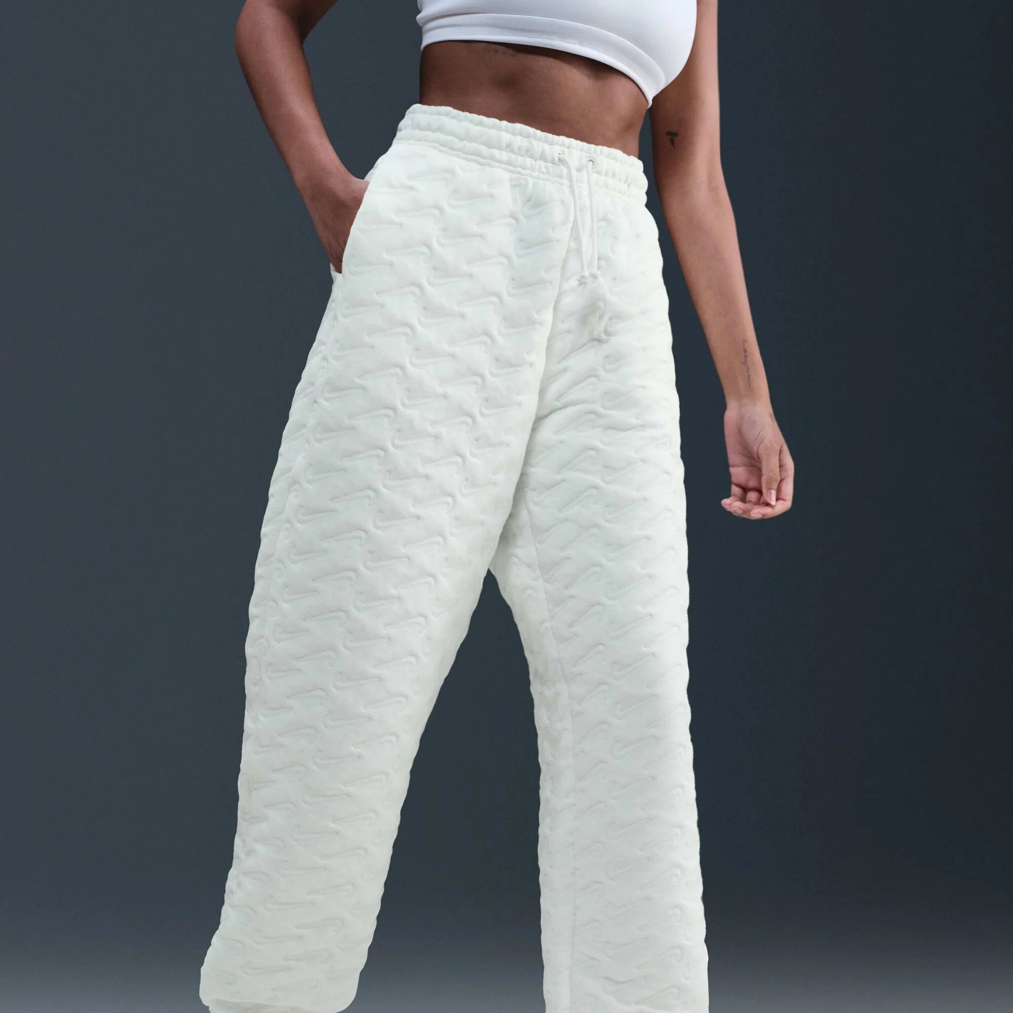 Дамски панталон Nike Phoenix Fleece Jacquard Trousers - Airhouse