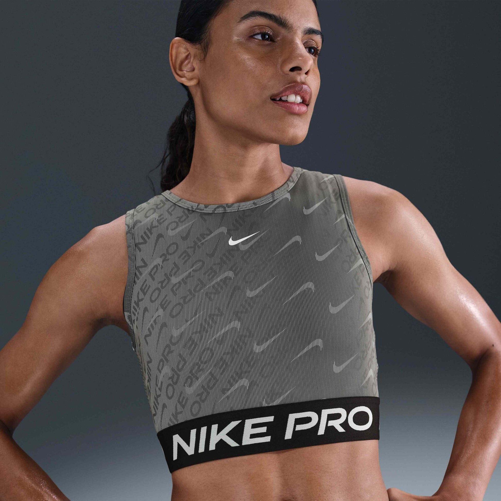 Дамски потник Nike Pro Tank Top - Airhouse