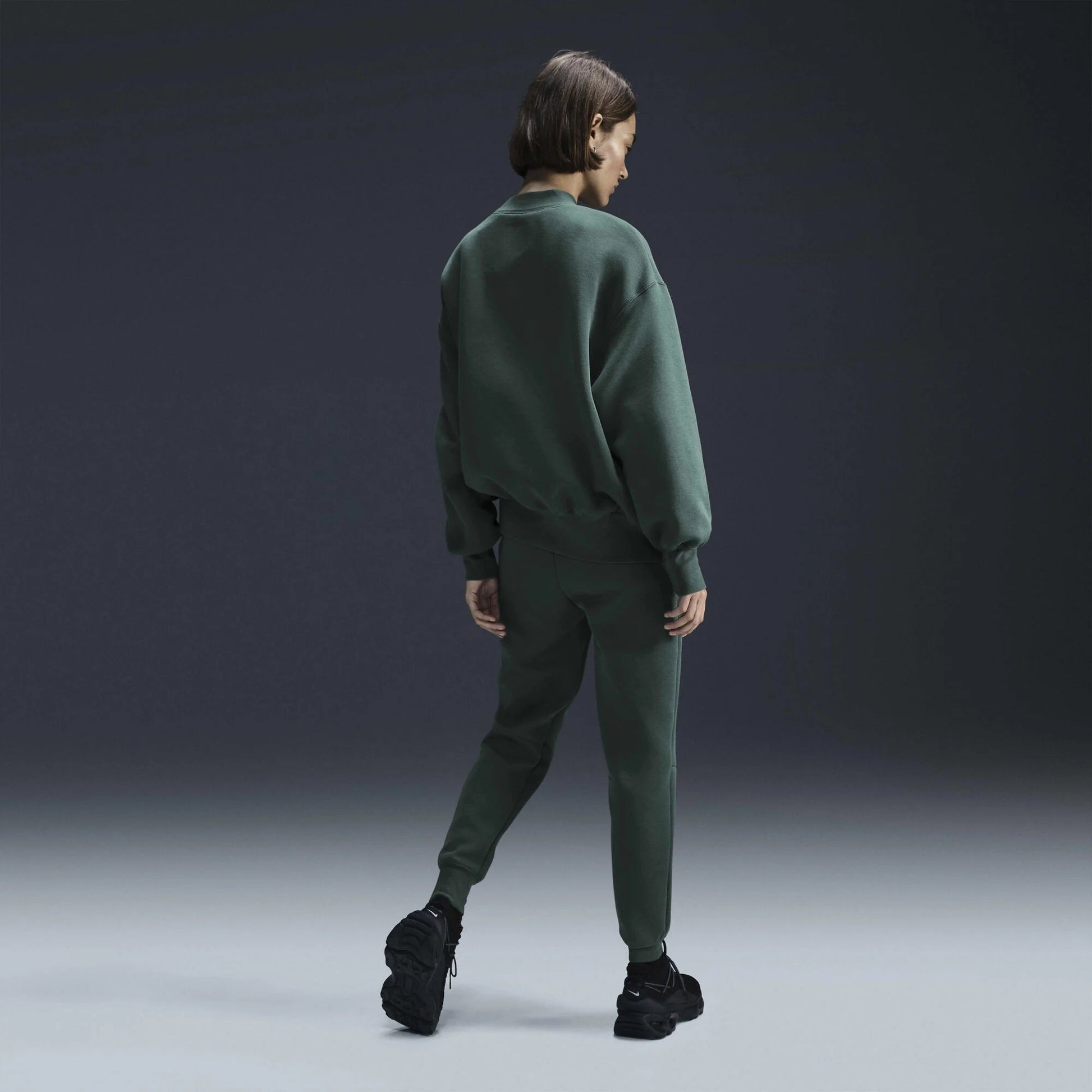 Дамски суитшърт Nike Tech Fleece Oversized Sweatshirt - Airhouse