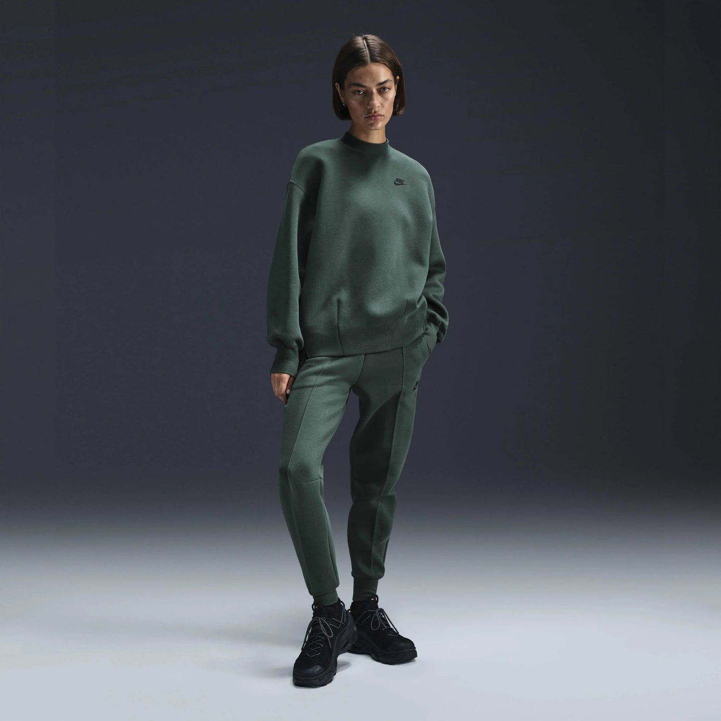 Дамски суитшърт Nike Tech Fleece Oversized Sweatshirt - Airhouse
