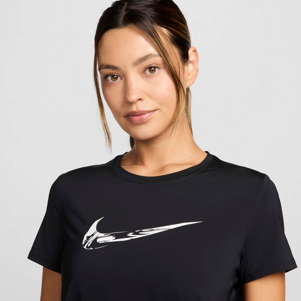 Дамски топ Nike One Graphic Top - Airhouse