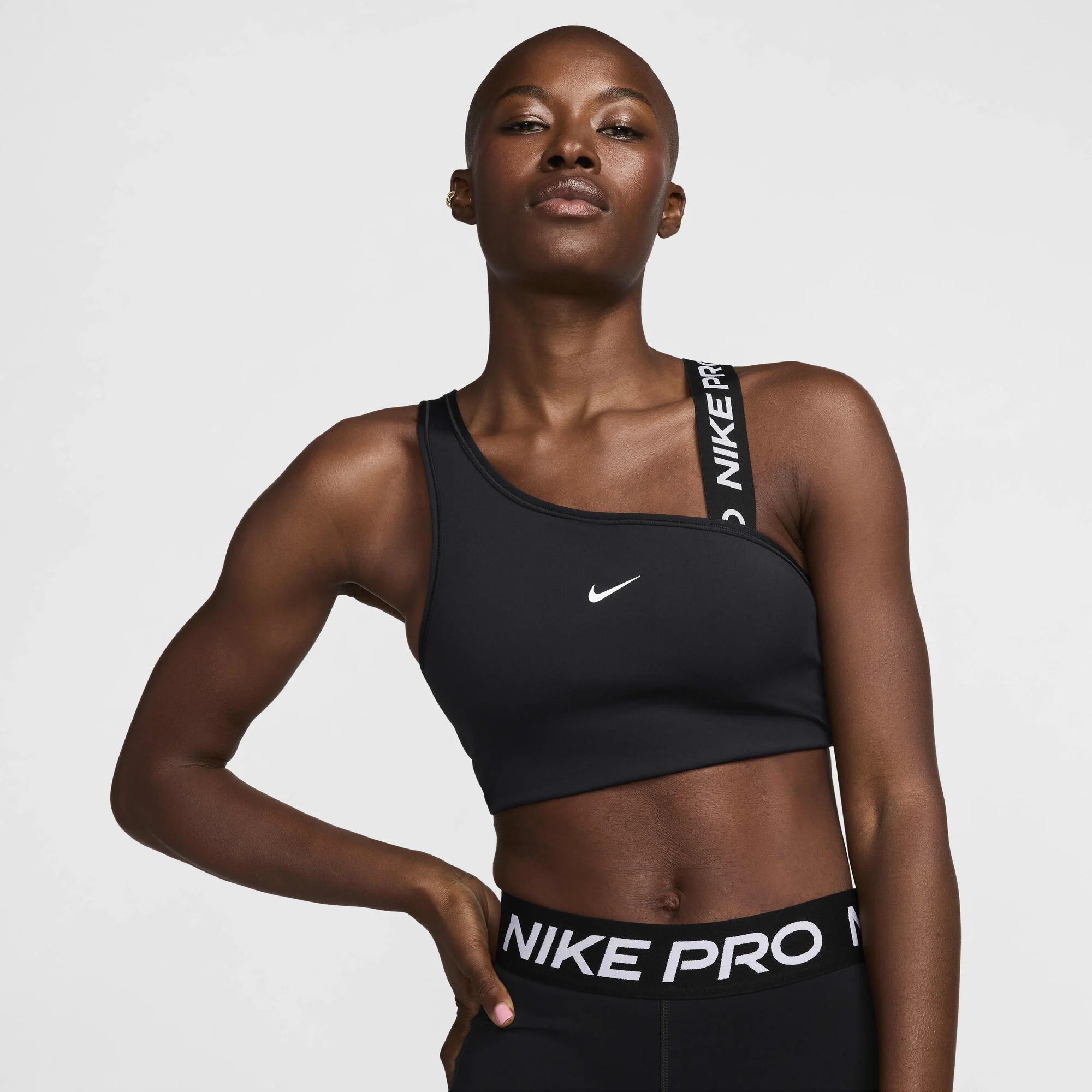 Дамско бюстие Nike Pro Swoosh Asymmetrical Sports Bra - Airhouse