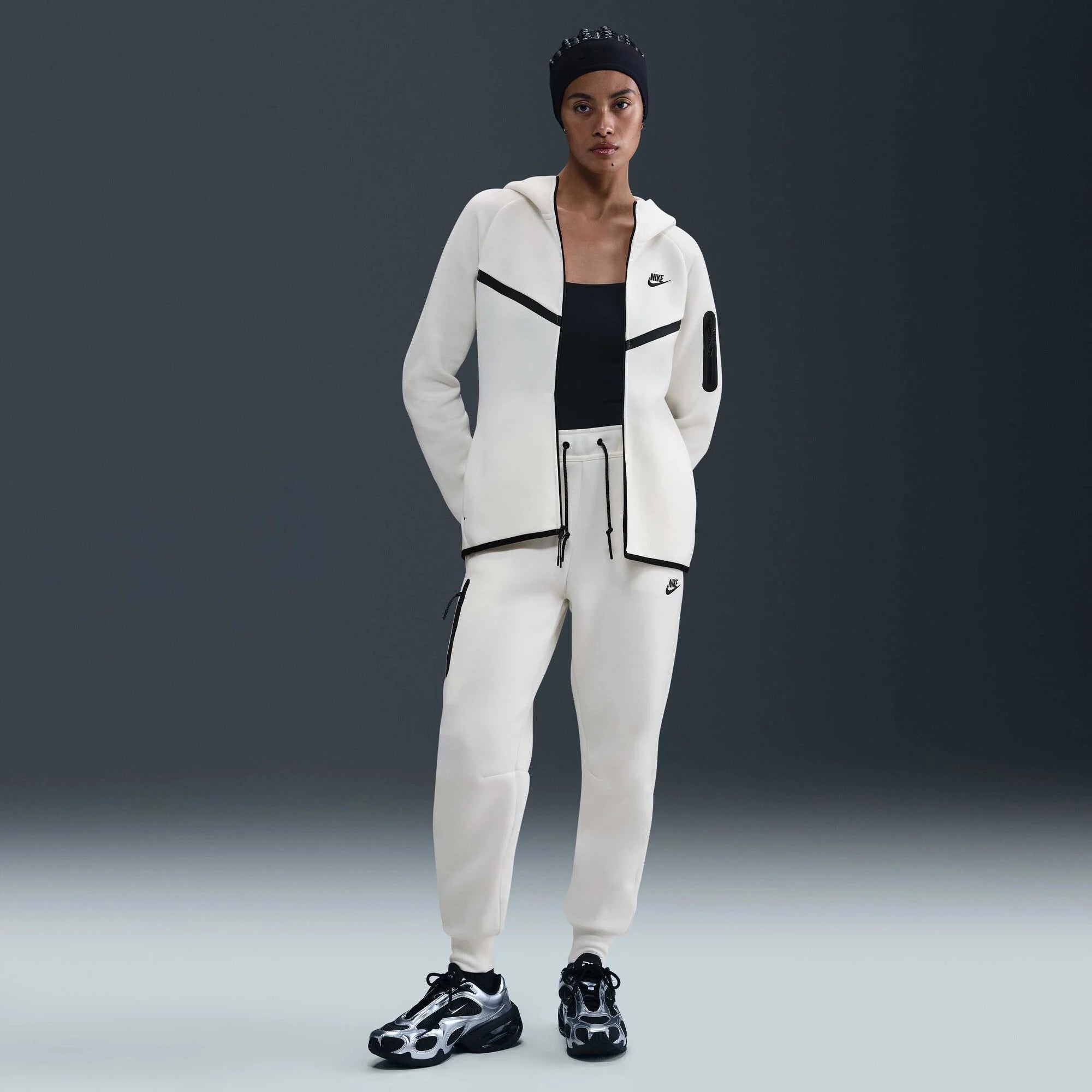 Дамско худи Nike Tech Fleece Hoodie - Airhouse