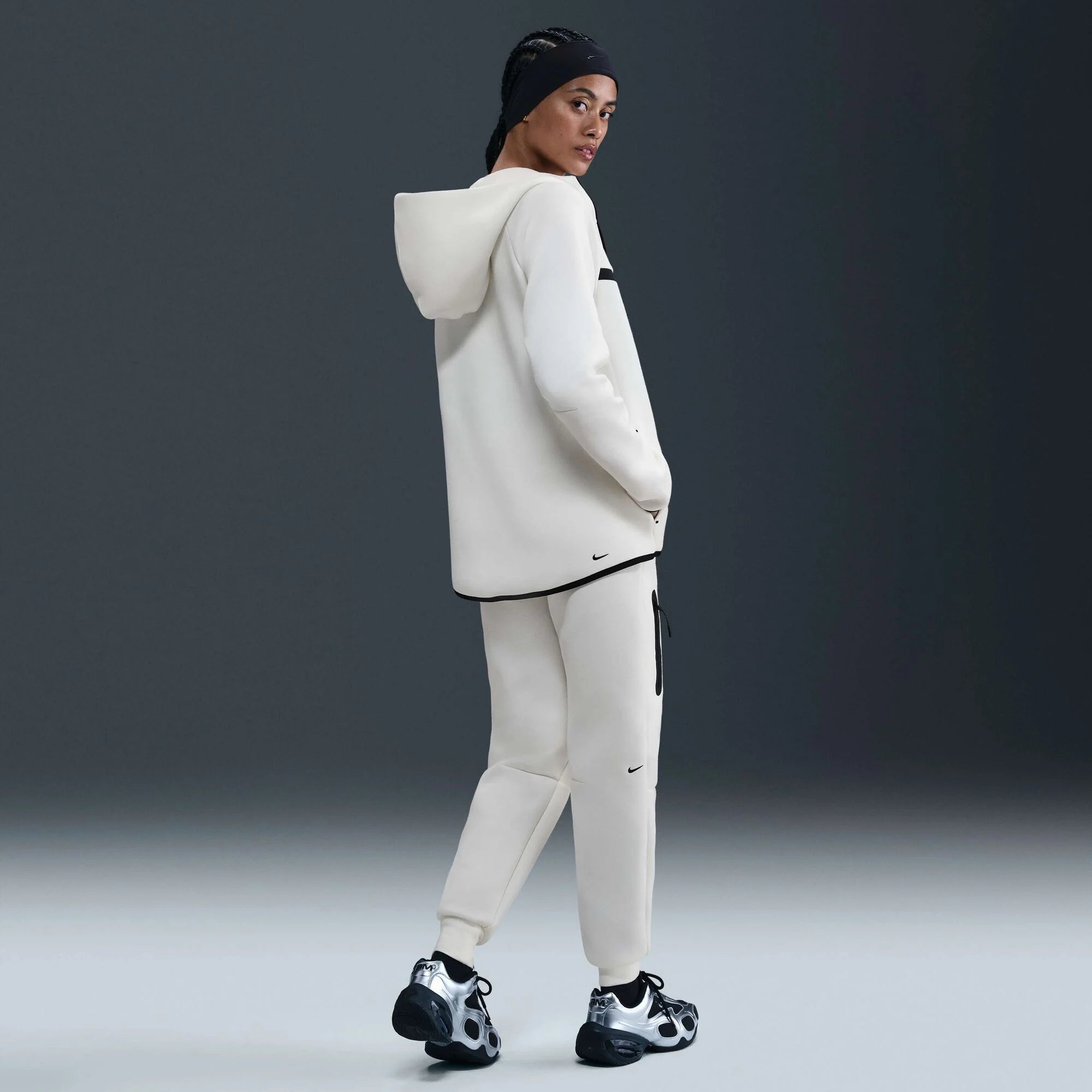 Дамско худи Nike Tech Fleece Hoodie - Airhouse