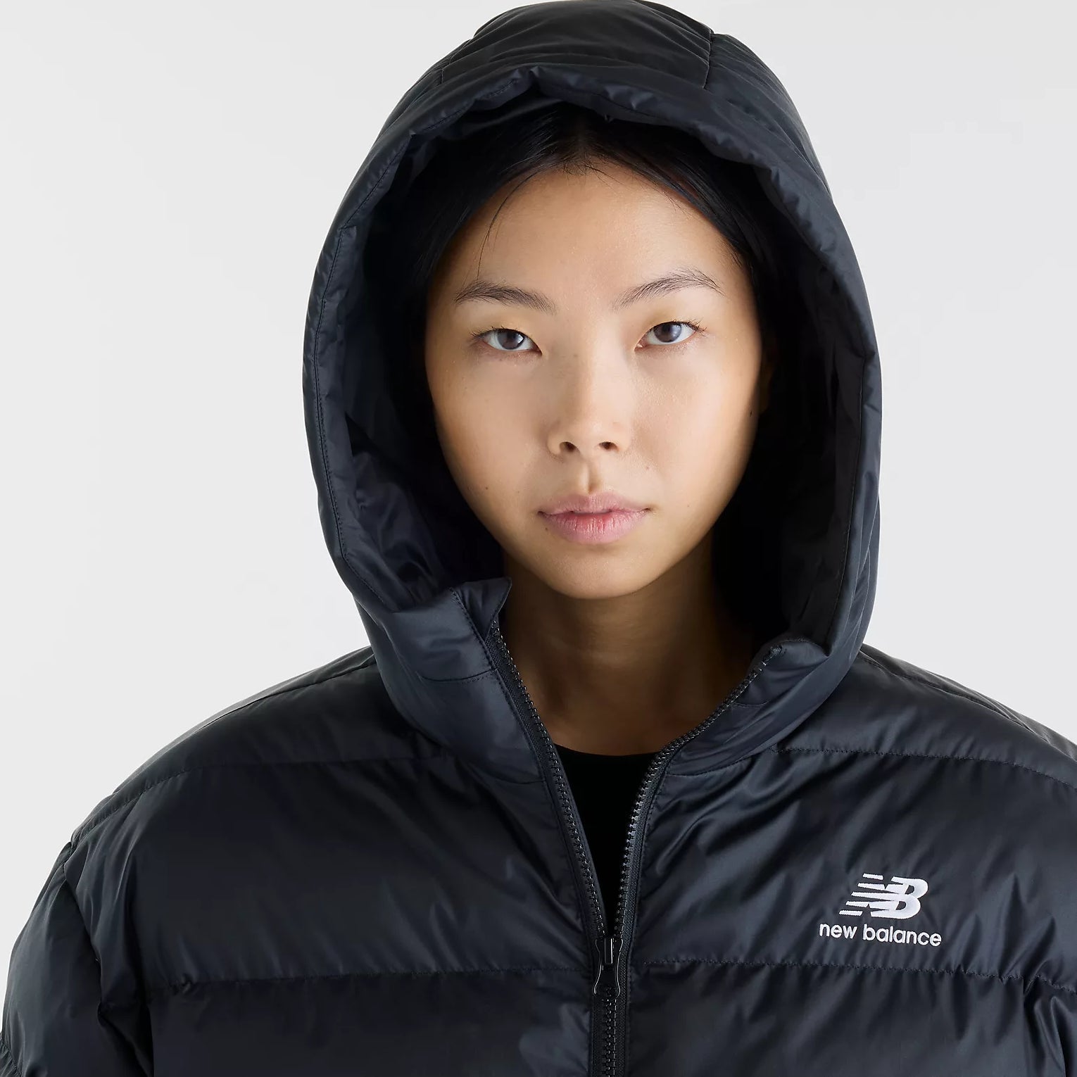 Дамско яке New Balance Boston Puffer Jacket - WJ62V5SNBK качулка