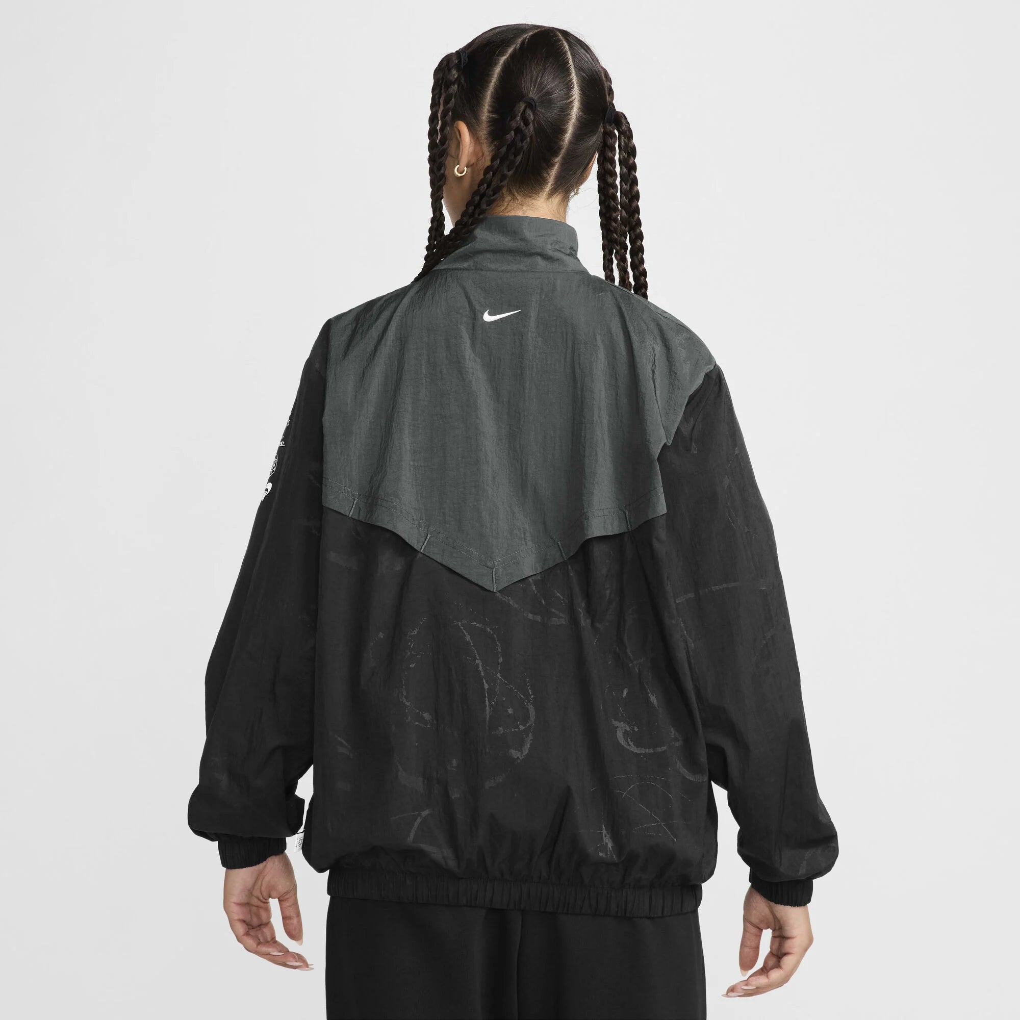 Дамско яке Nike Breaking Windrunner Jacket - Airhouse