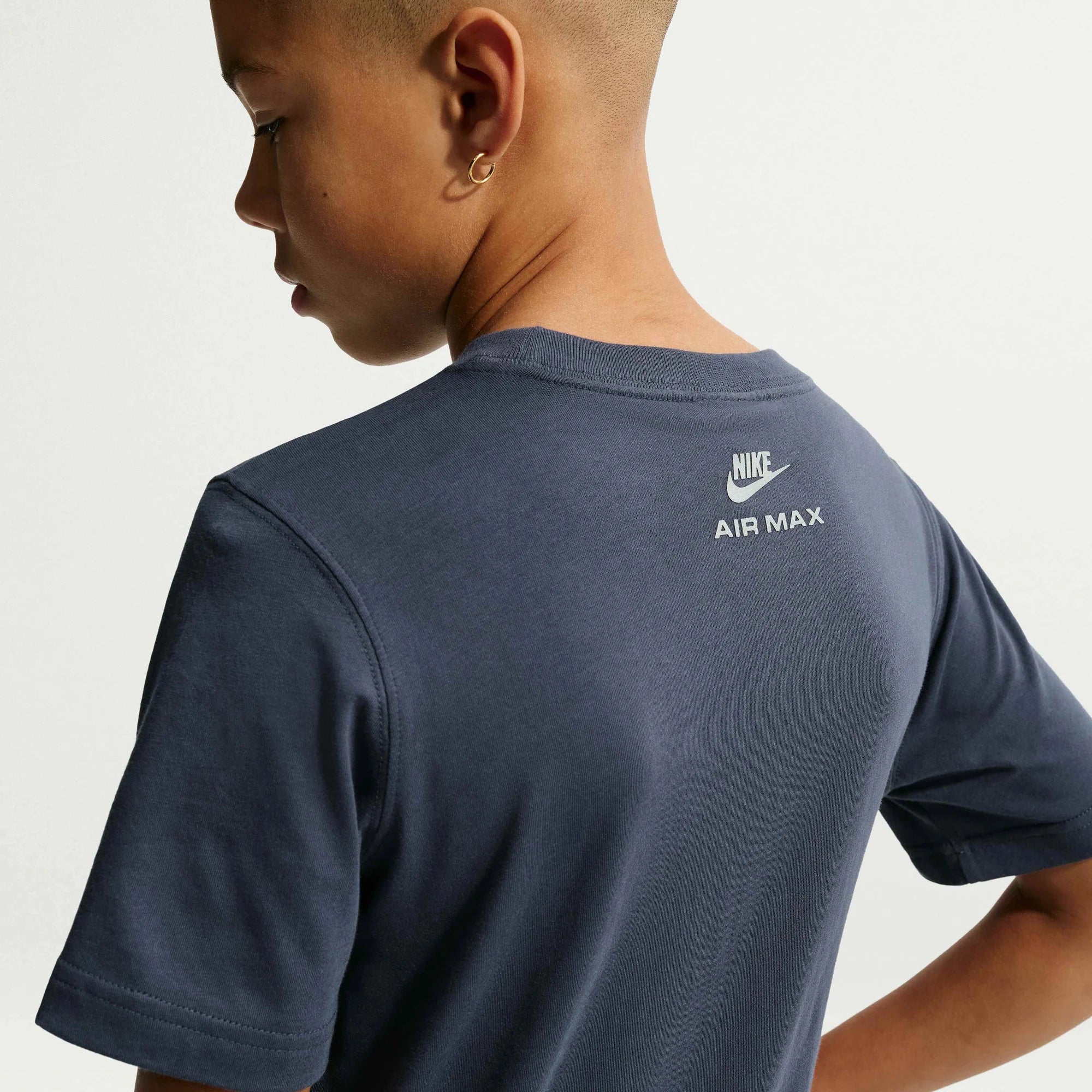 Детска тениска Nike Sportswear Air Max T-Shirt - IO1157-437 отзад