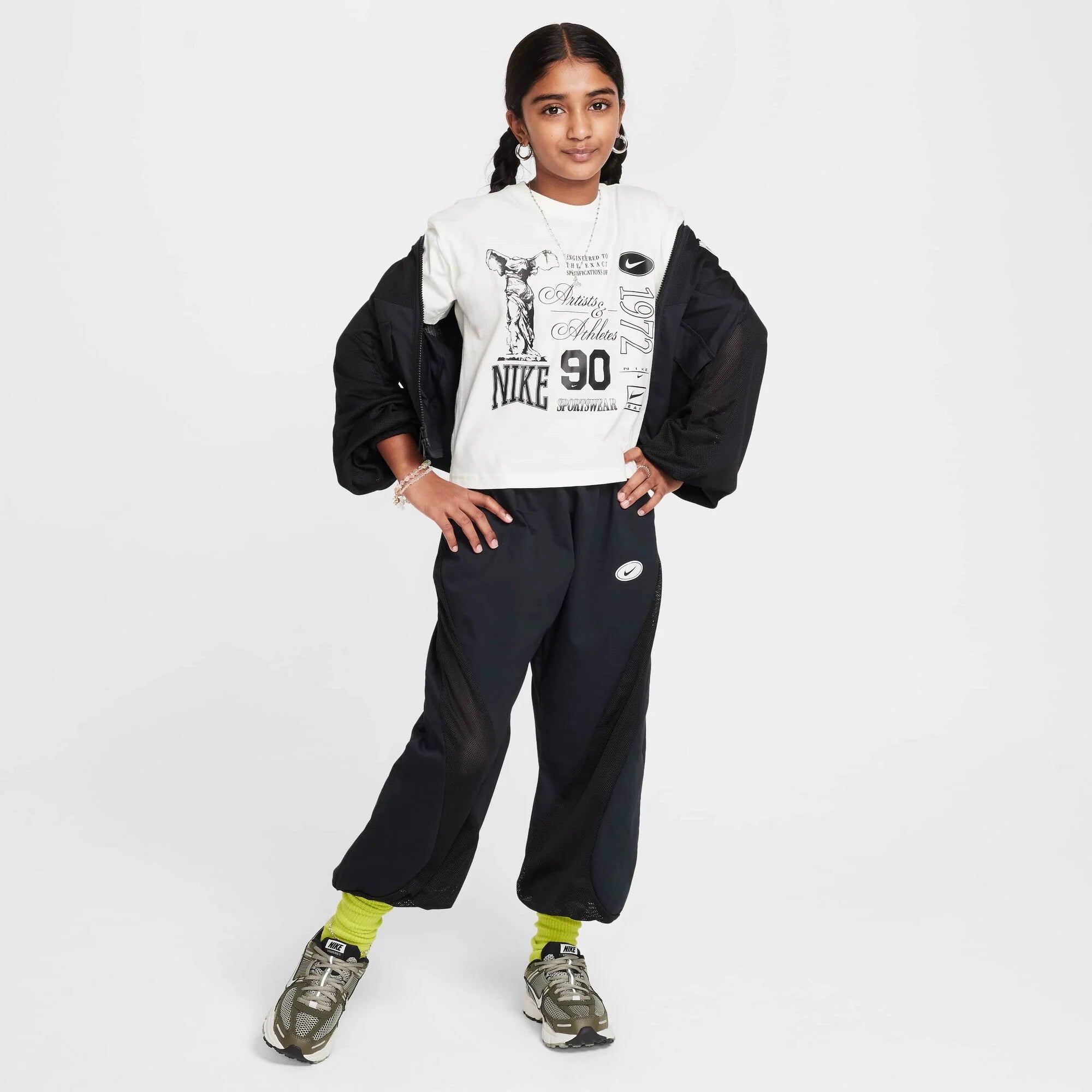 Детска тениска Nike Sportswear Older Kids' (Girls') Dance Tee - HM6306-133 модел отпред