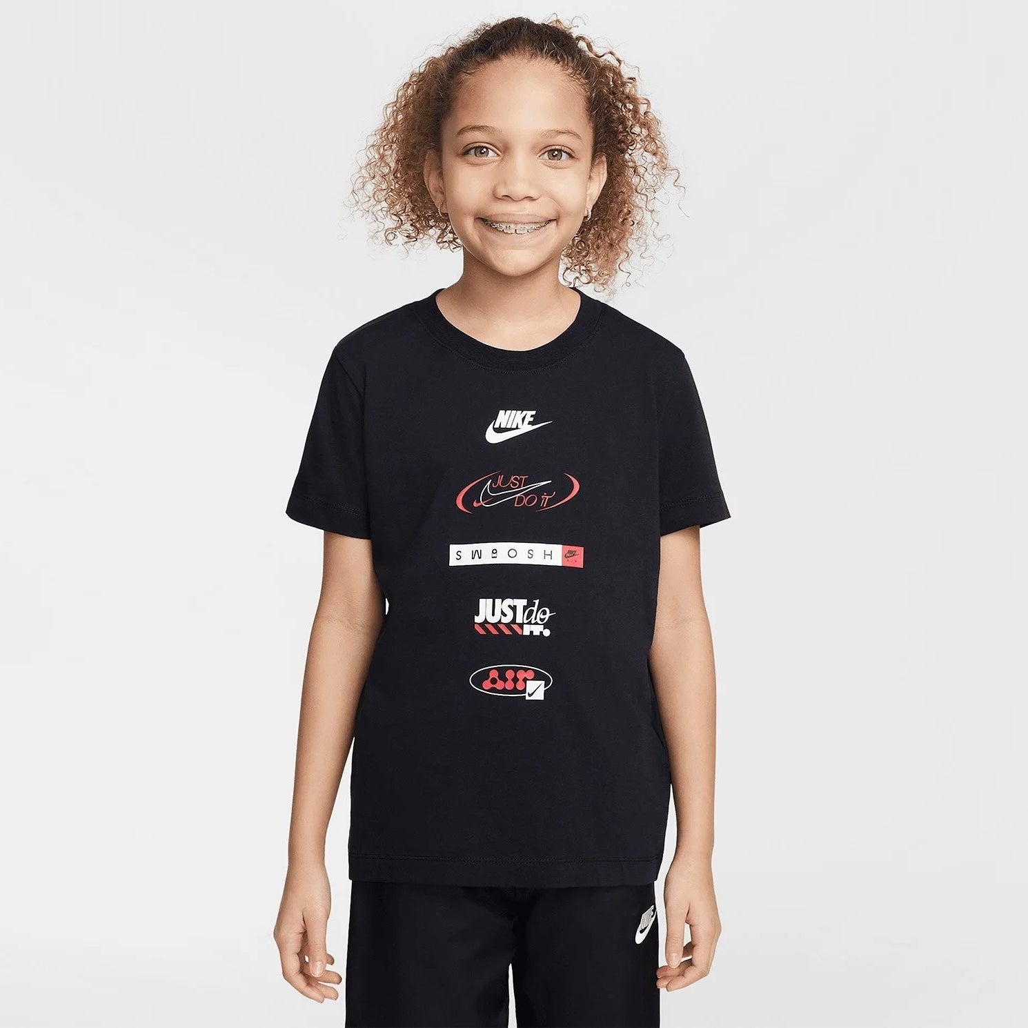 Детска тениска Nike Sportswear Logos Tee - Airhouse