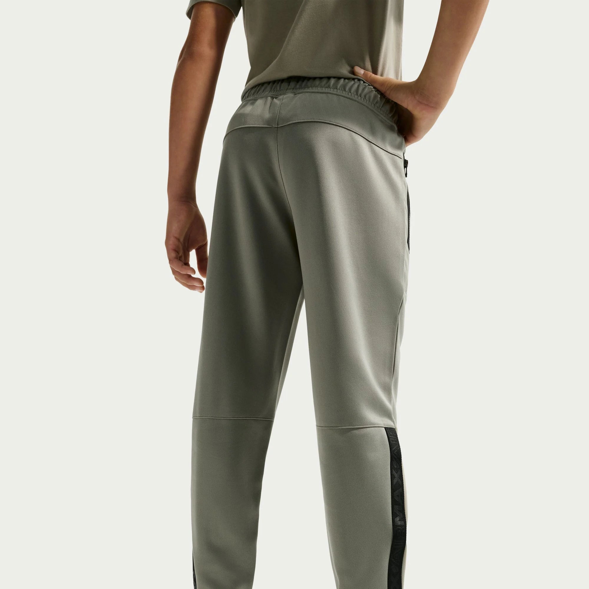 Детски джогър Nike Sportswear Air Max Jogger IO1155-320 отзад