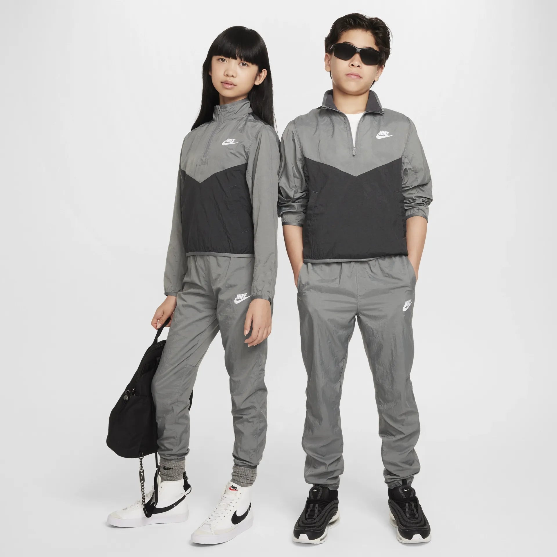 Детски екип Nike Sportswear Woven Tracksuit - FD3058-084
