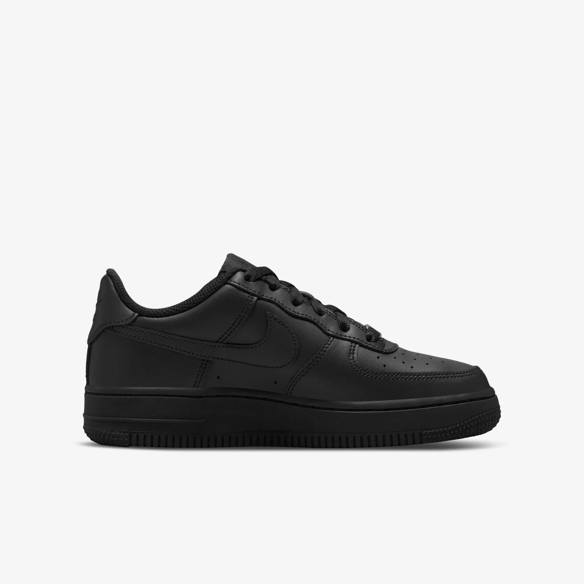 Детски кецове Nike Air Force 1 LE GS - DH2925-001 отстрани