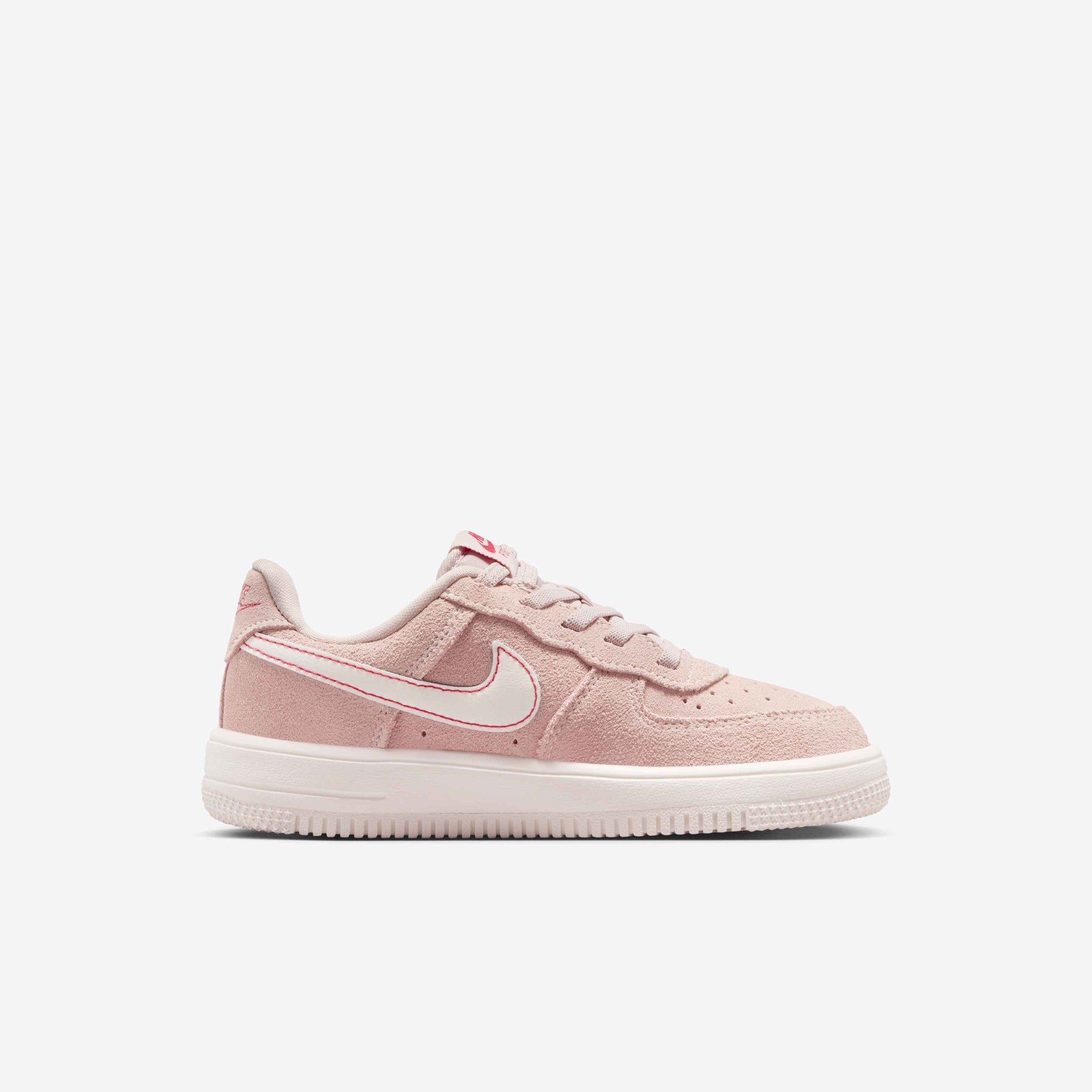 Детски кецове Nike Force 1 Low LV8 EasyOn II7095-600 страничен изглед