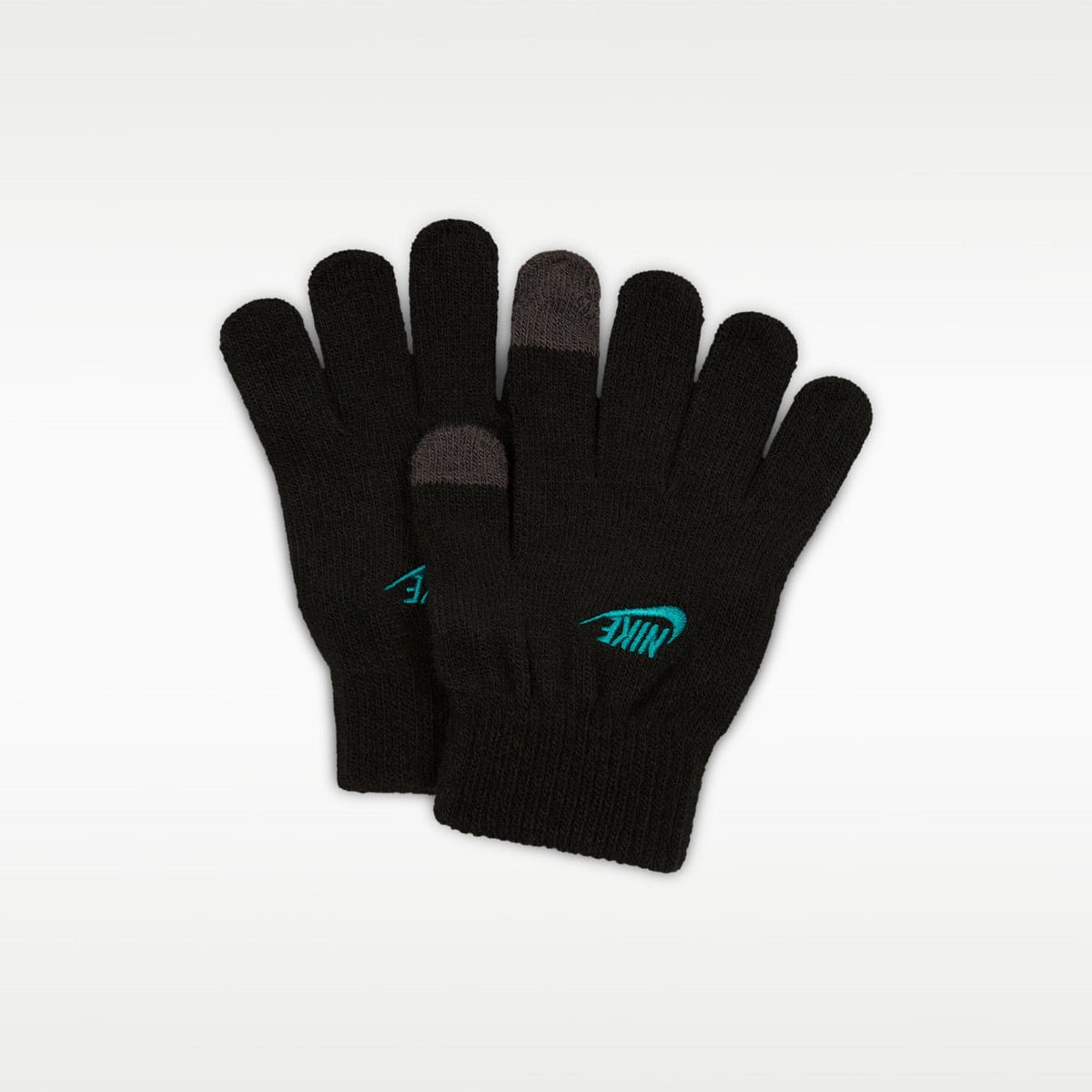 Детски комплект Nike 2-Piece Multisport Peak Beanie Set - 9A3181-023 ръкавици