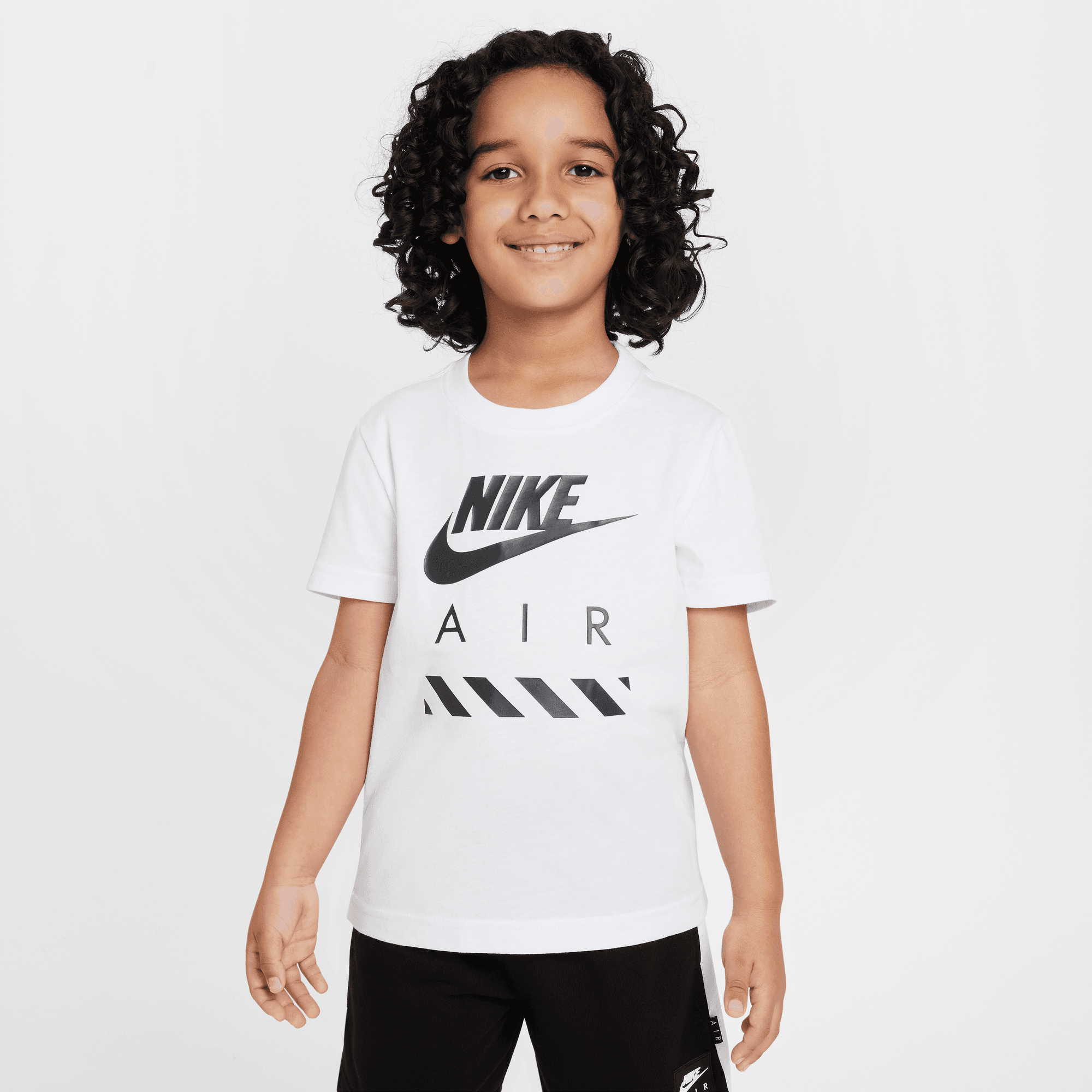 Детски комплект Nike Sportswear Nike Air Tee and Shorts Set - 86M753-023 отпред