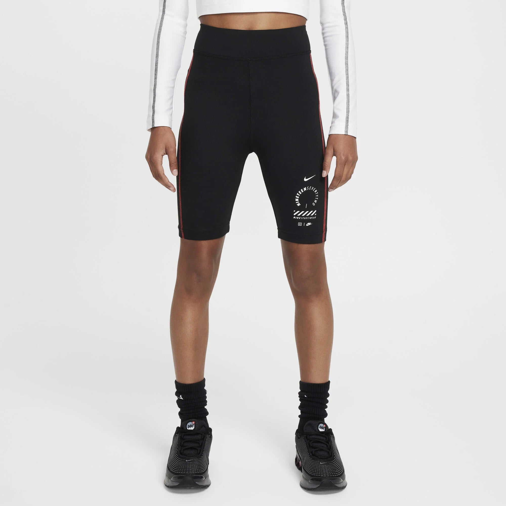 Детски къс клин Nike Sportswear Older Kids' (Girls') Biker Shorts - HF6113-010