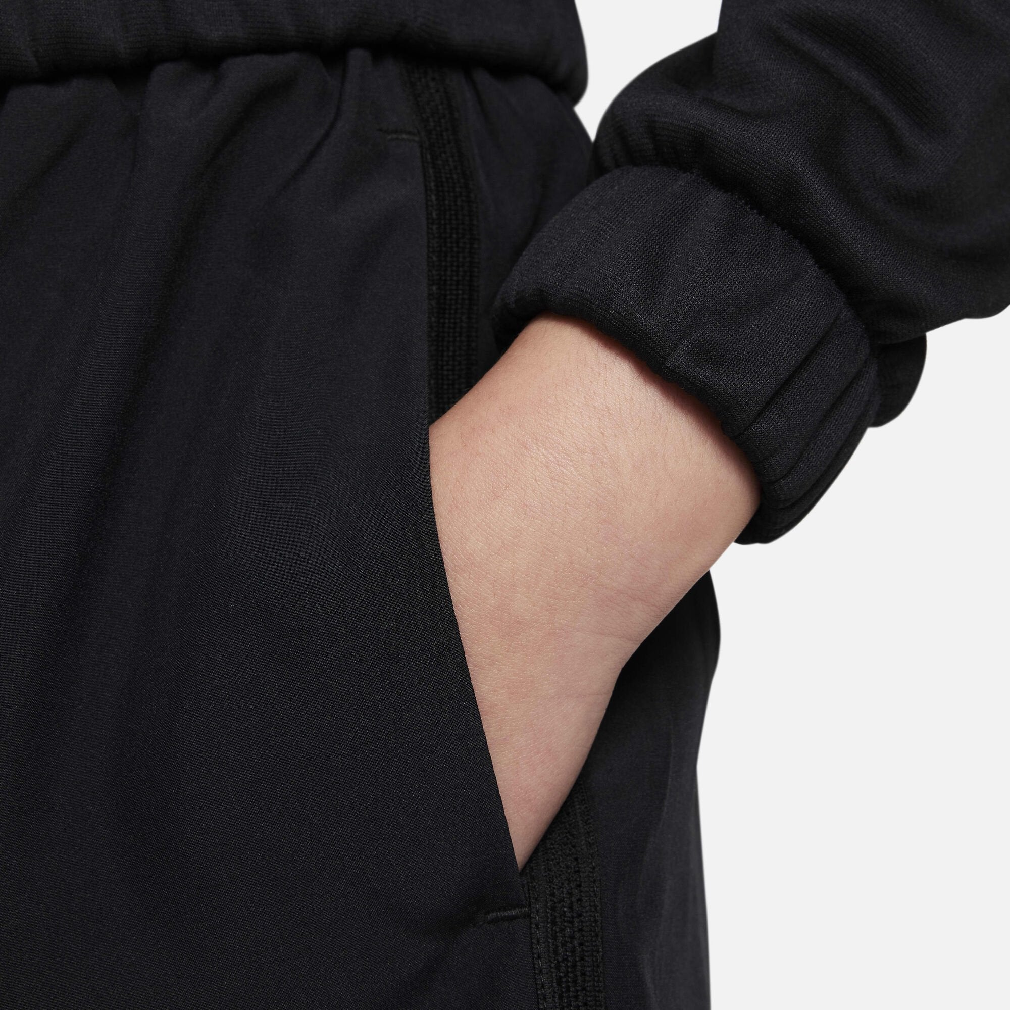 Детски къс панталон Nike Multi Dri-FIT Training Shorts - DX5382-010 детайл джоб
