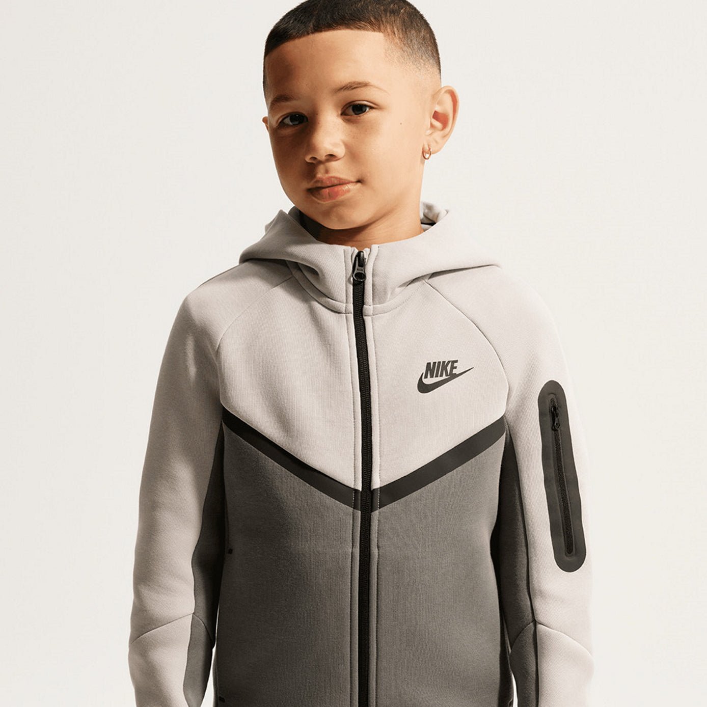 Детско худи Nike Tech Fleece Hoodie - HV5867-211 
