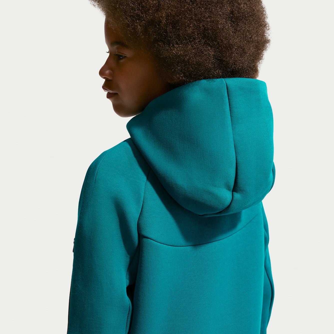 Детско худи Nike Sportswear Tech Fleece Full-Zip Hoodie - HV5867-372 отзад