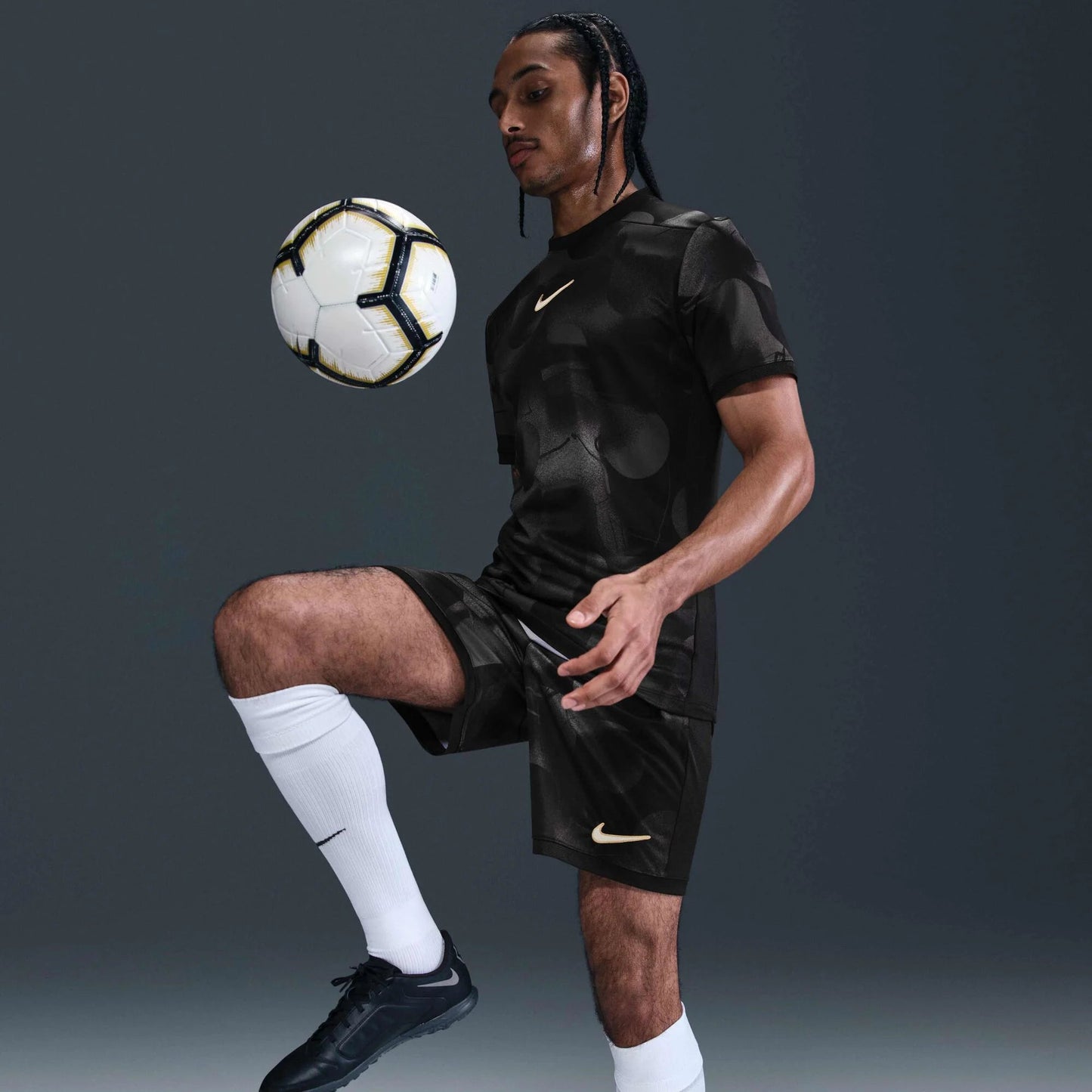 Мъжка тениска Nike Academy+ Football Top - Airhouse