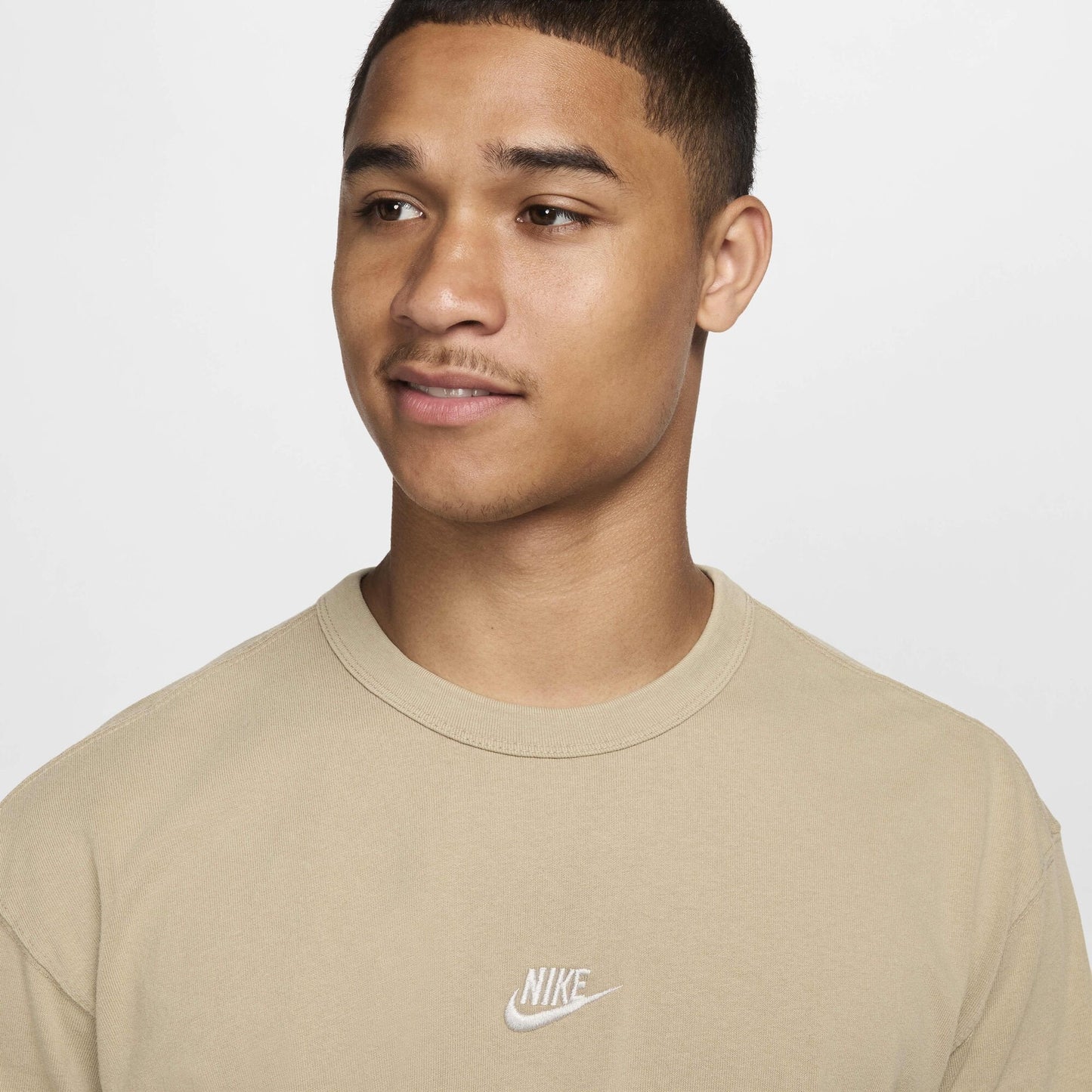 Мъжка тениска Nike Premium Essentials T-Shirt - Airhouse