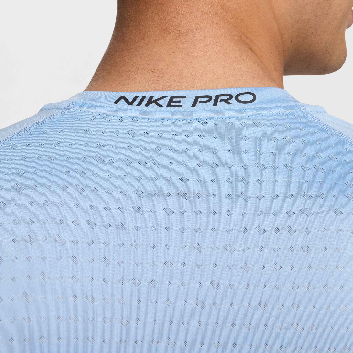 Мъжка тениска Nike Pro Breathe Top - Airhouse