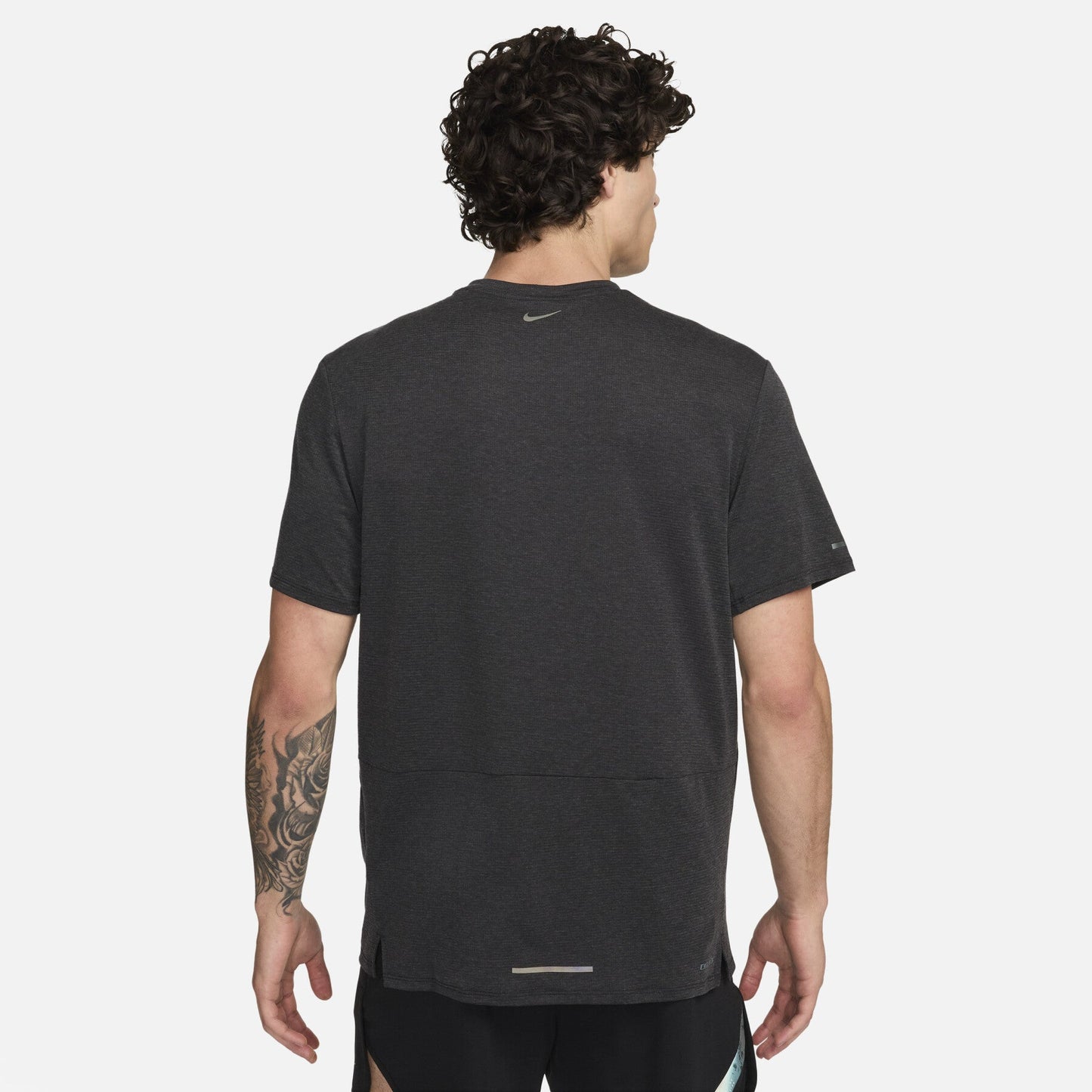 Мъжка тениска Nike Rise 365 Running Division T-Shirt FN3980 - 010 - Airhouse