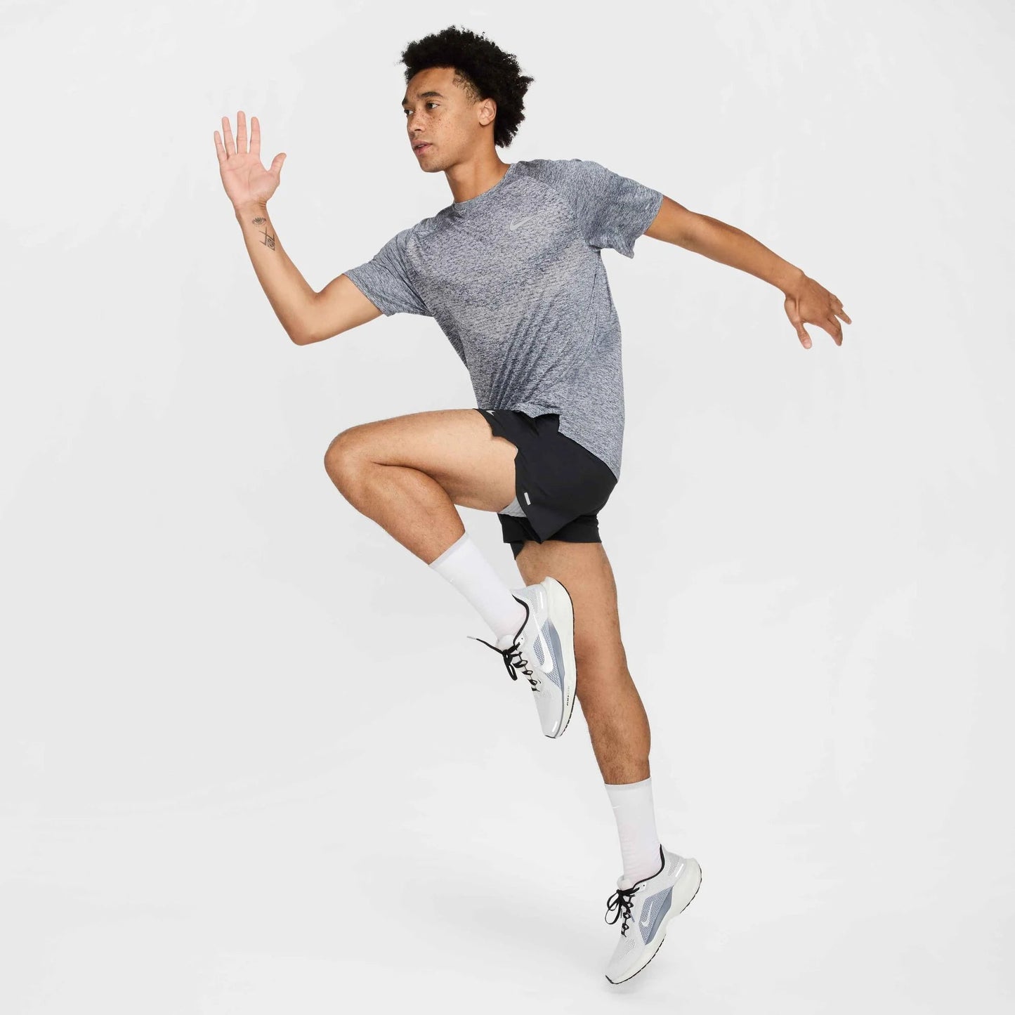 Мъжка тениска Nike Stride ADV Top - Airhouse