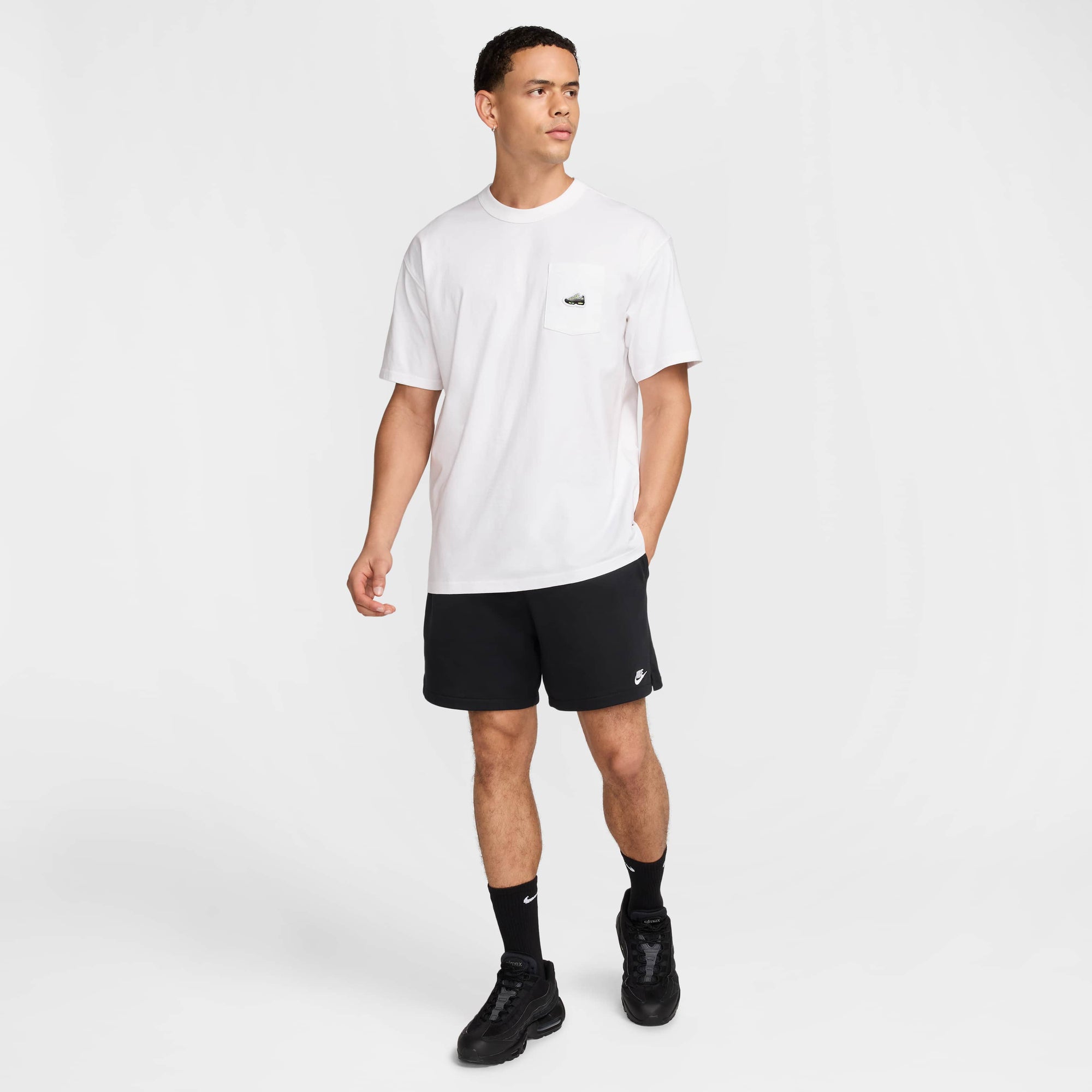 Мъжка тениска Nike Tee Max90 SNKR Patch PKT - Airhouse