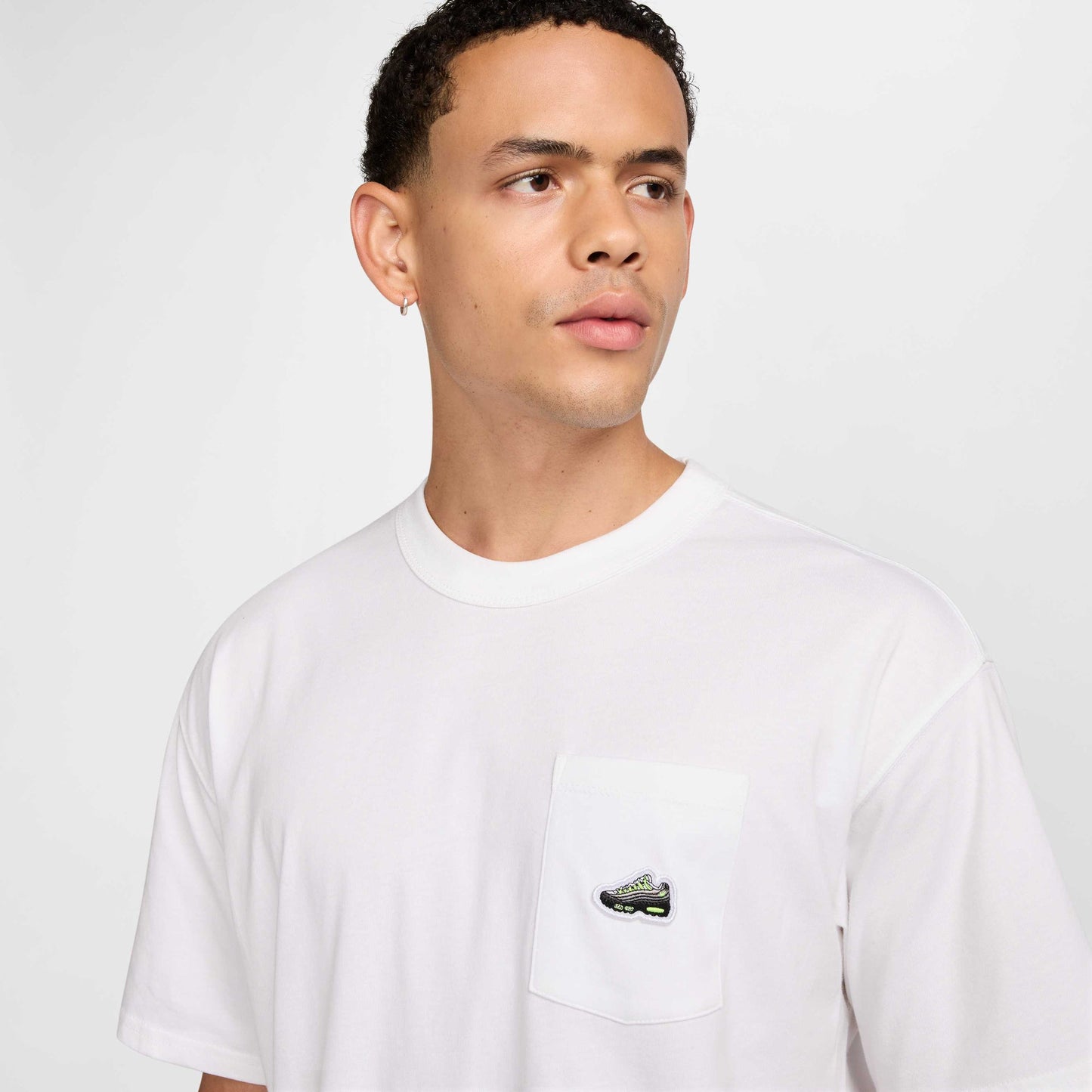 Мъжка тениска Nike Tee Max90 SNKR Patch PKT - Airhouse