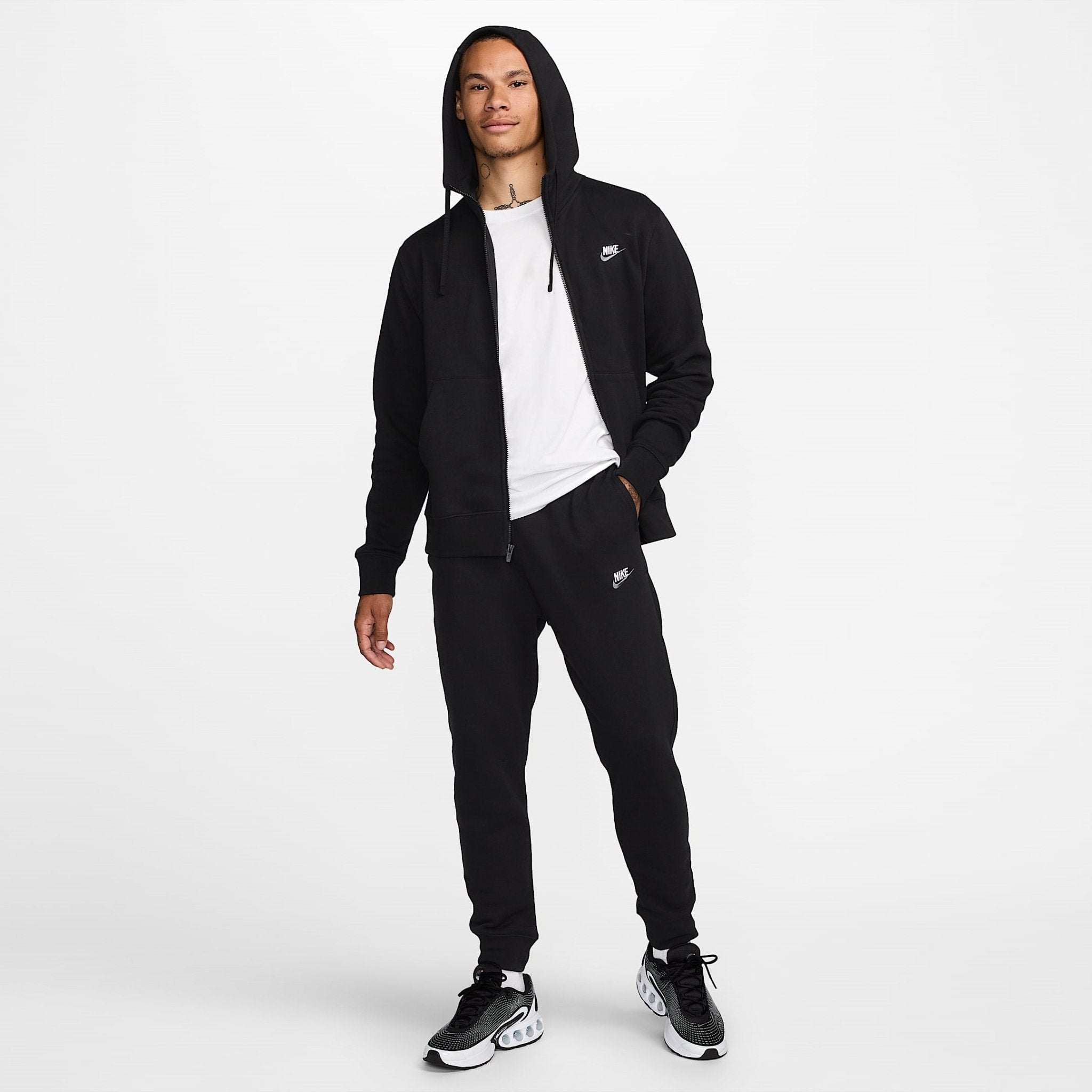 Мъжки джогър Nike Club Fleece Joggers - Airhouse