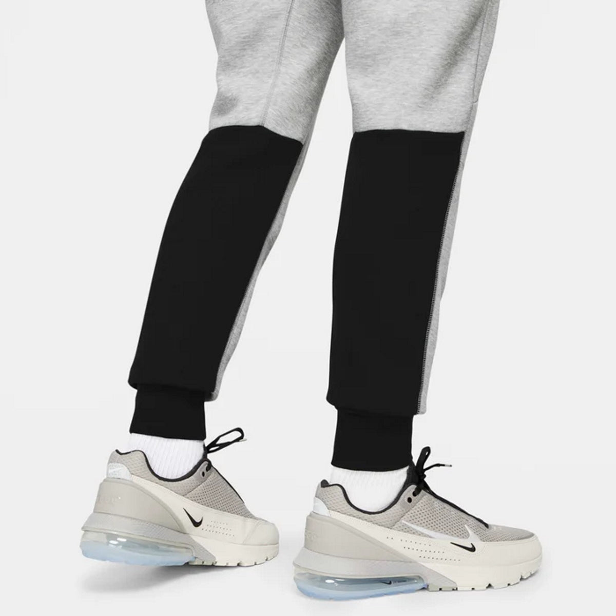 Мъжки джогър Nike NSW Tech Fleece Joggers - Airhouse