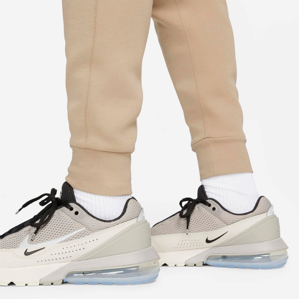 Мъжки джогър Nike NSW Tech Fleece Joggers - Airhouse