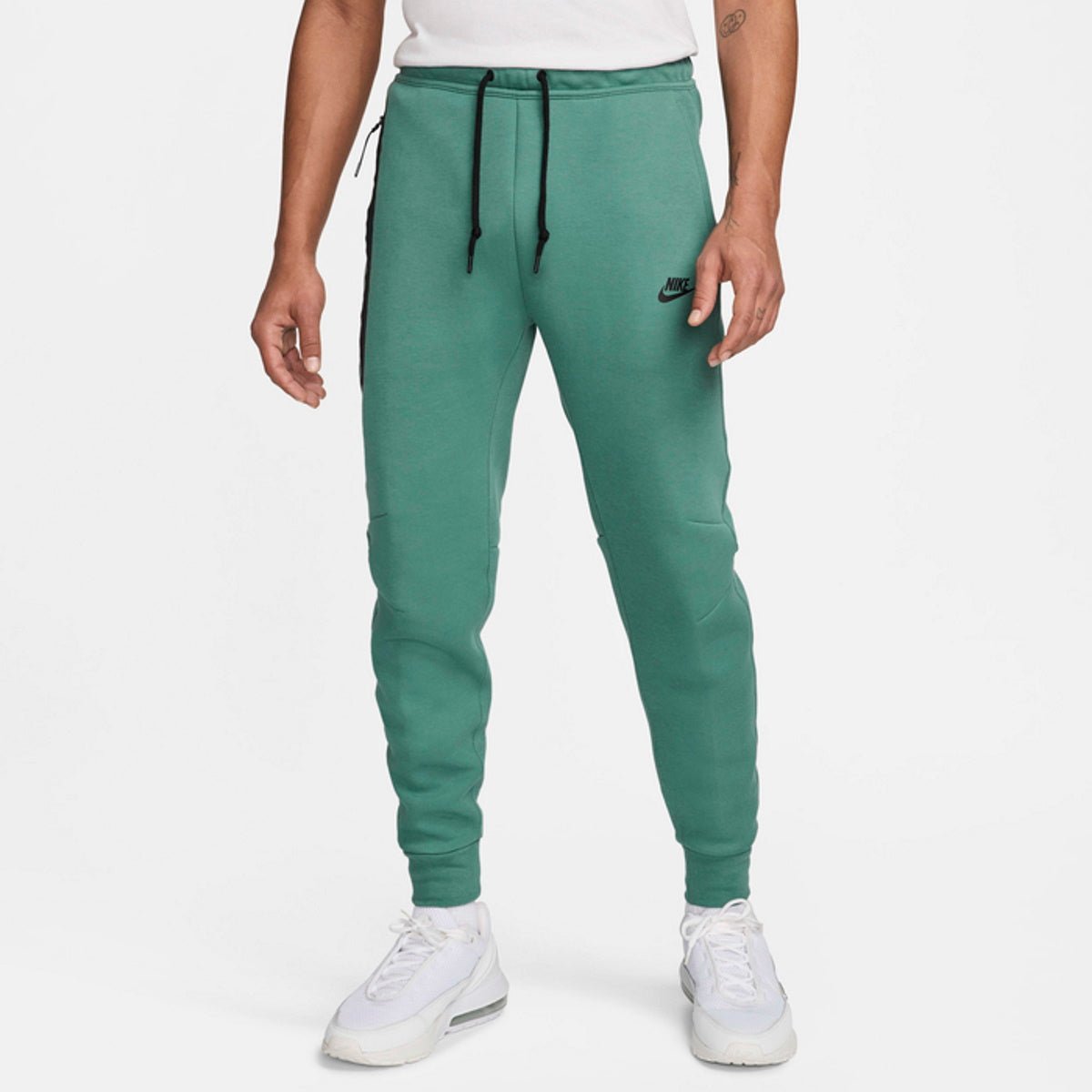 Мъжки джогър Nike NSW Tech Fleece Joggers - Airhouse