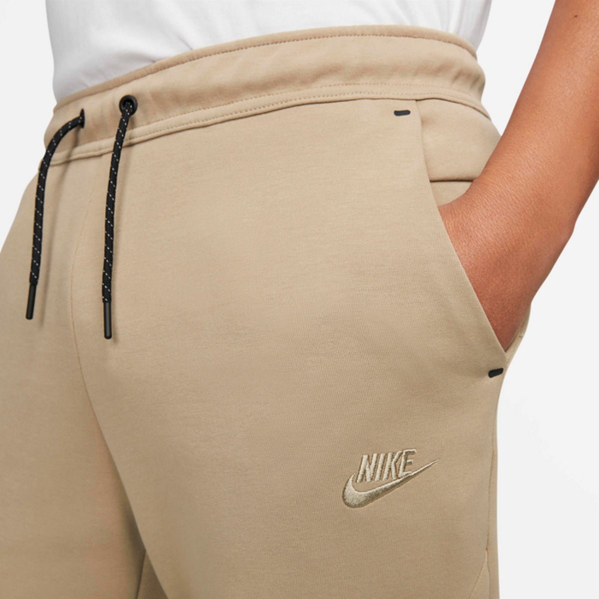 Мъжки джогър Nike Tech Fleece Graphic Joggers - Airhouse