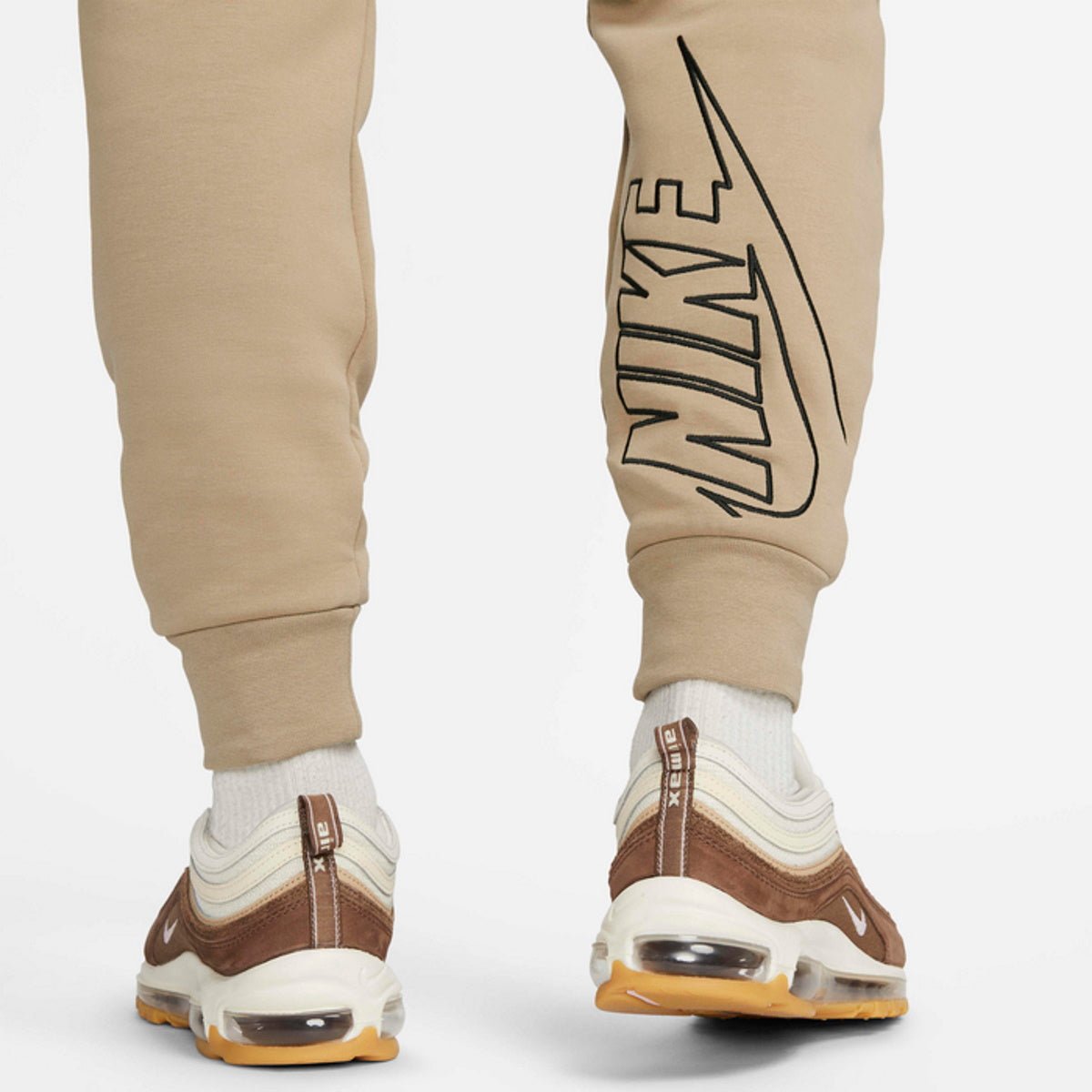 Мъжки джогър Nike Tech Fleece Graphic Joggers - Airhouse