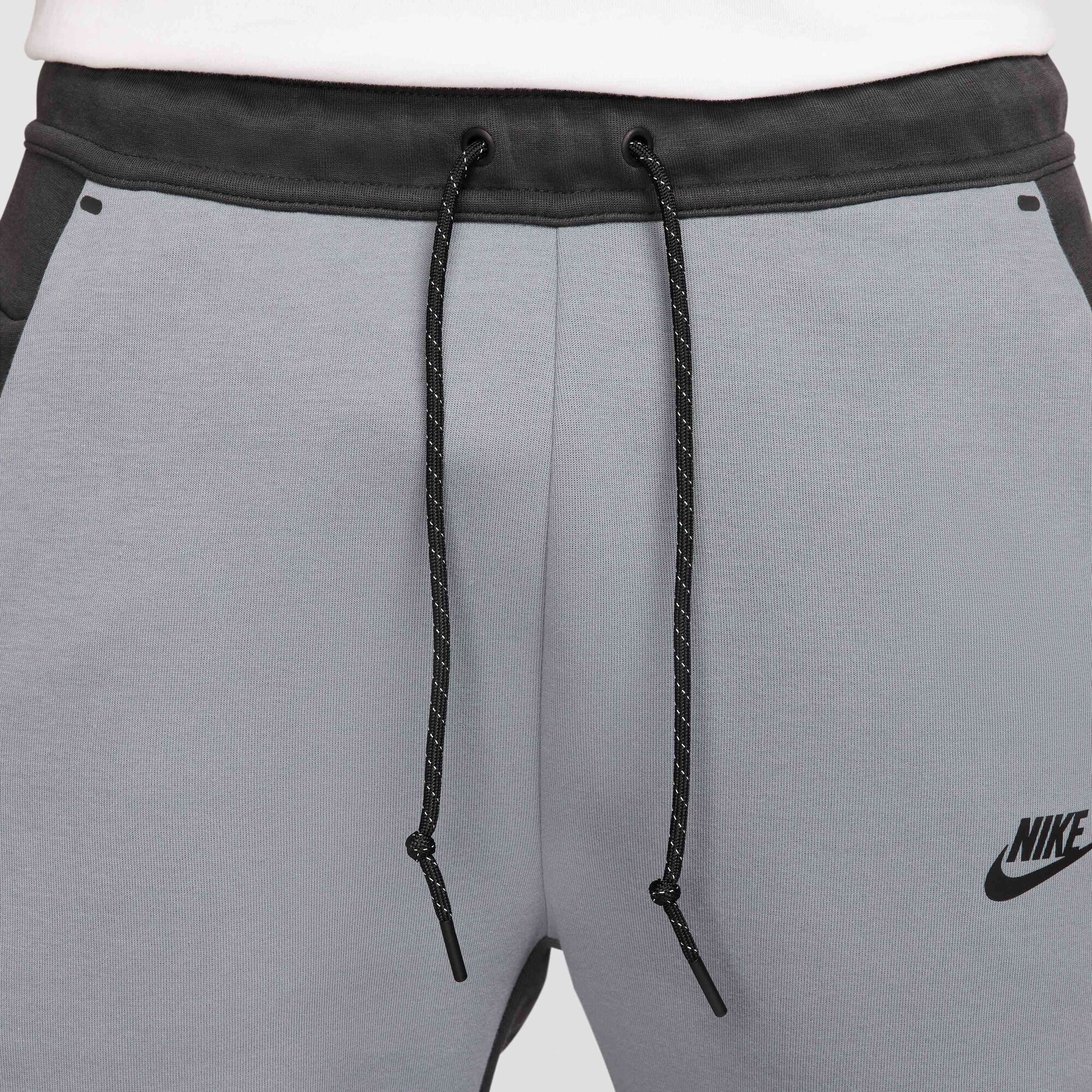 Мъжки джогър Nike Tech Fleece Joggers - Airhouse