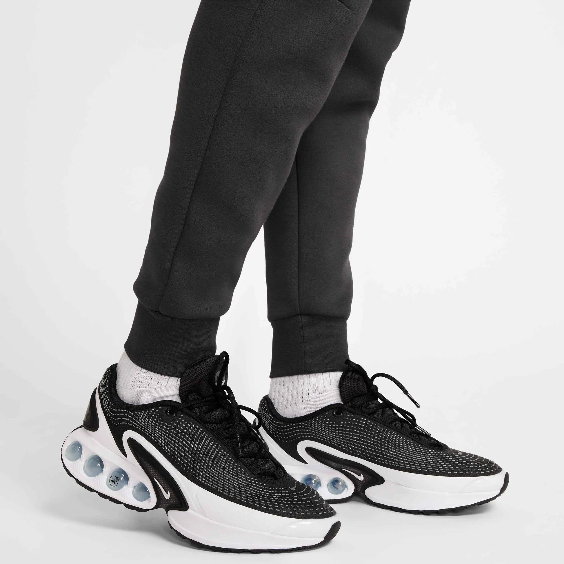 Мъжки джогър Nike Tech Fleece Joggers - Airhouse