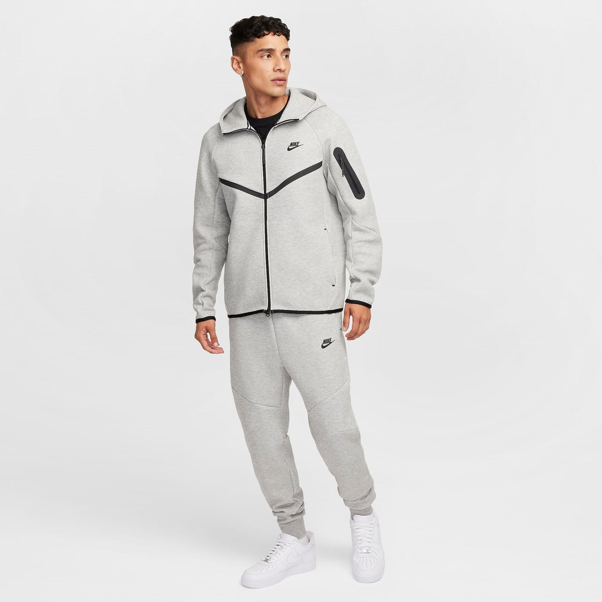 Мъжки джогър Nike Tech Fleece Joggers - Airhouse