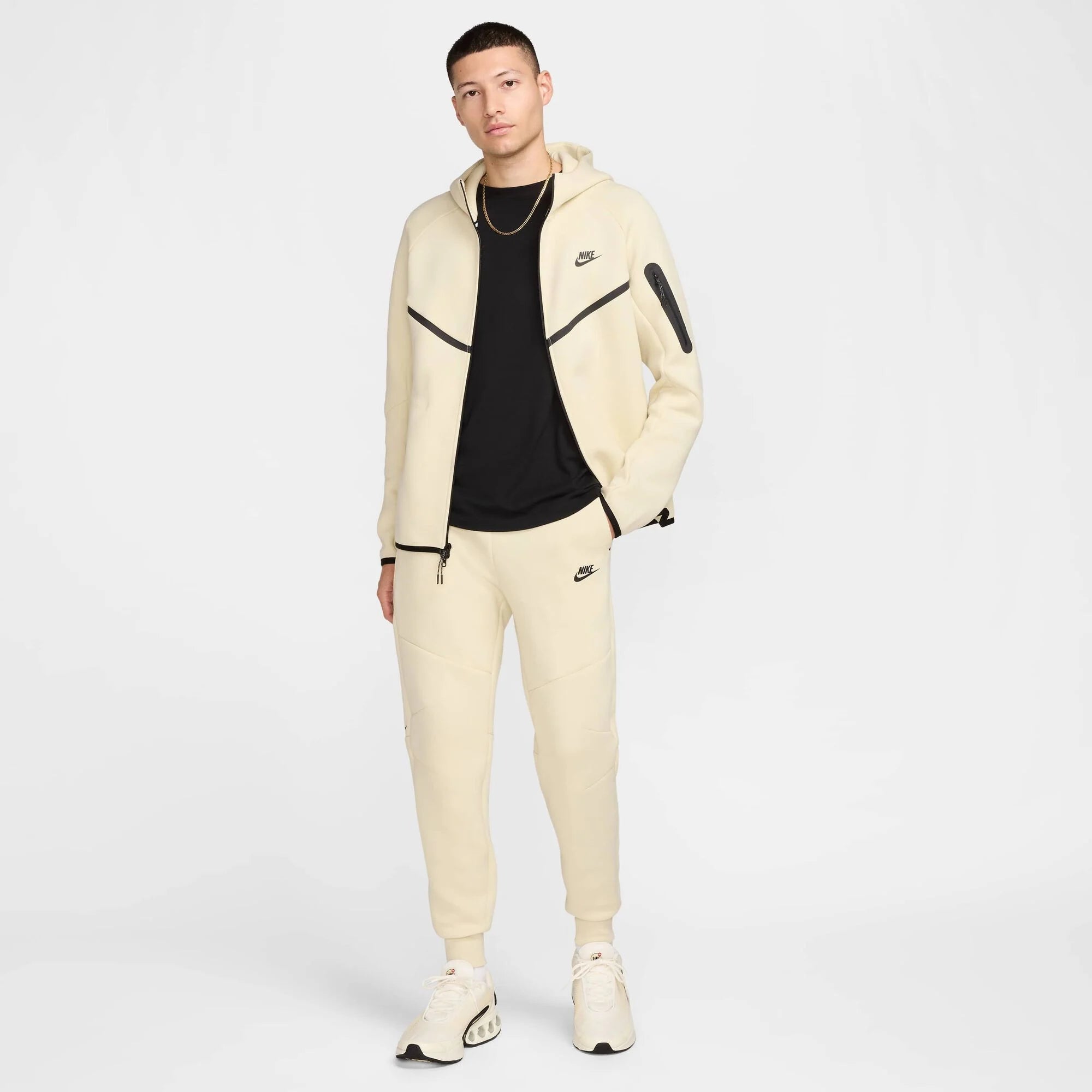 Мъжки джогър Nike Tech Fleece Joggers - Airhouse