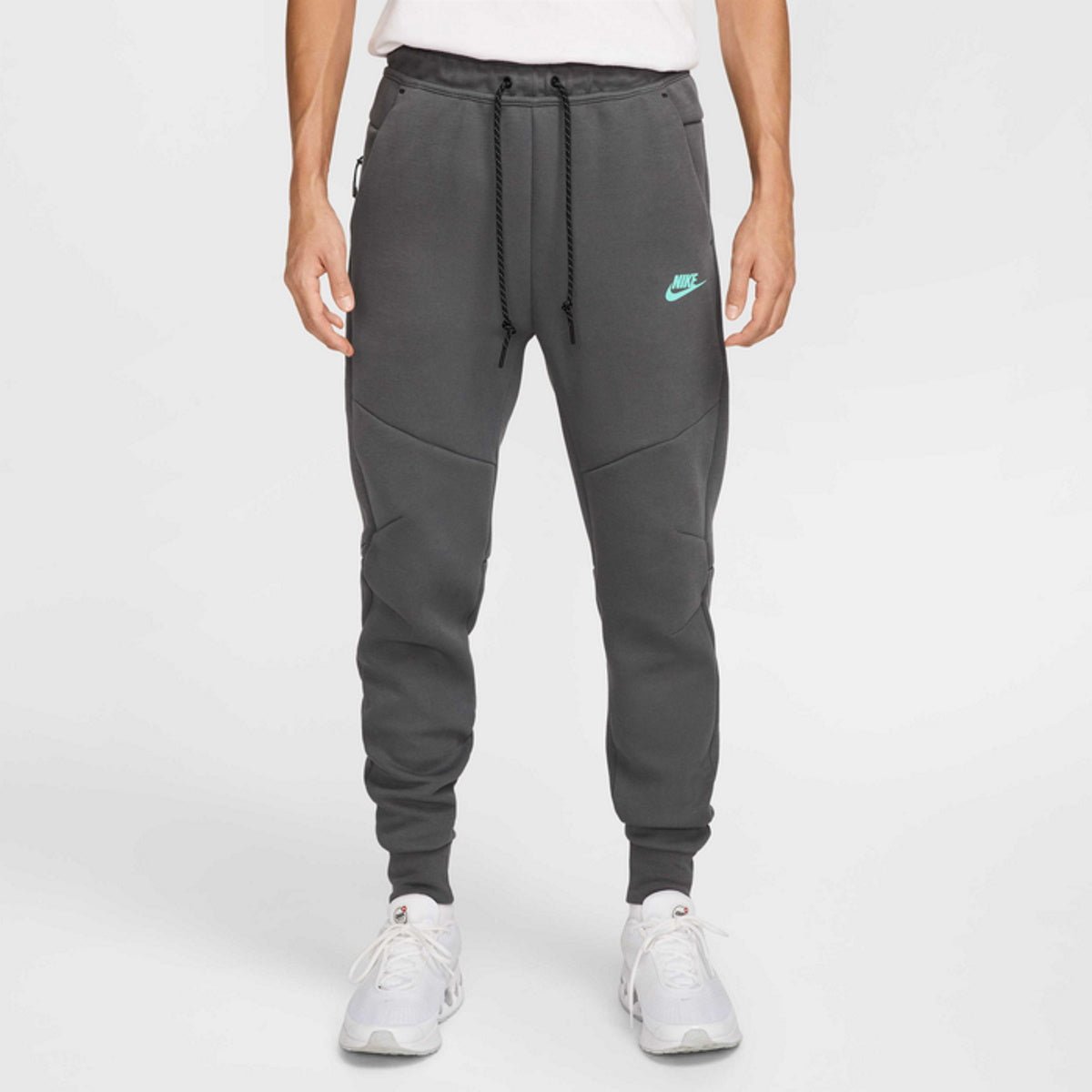 Мъжки джогър Nike Tech Fleece Joggers - Airhouse