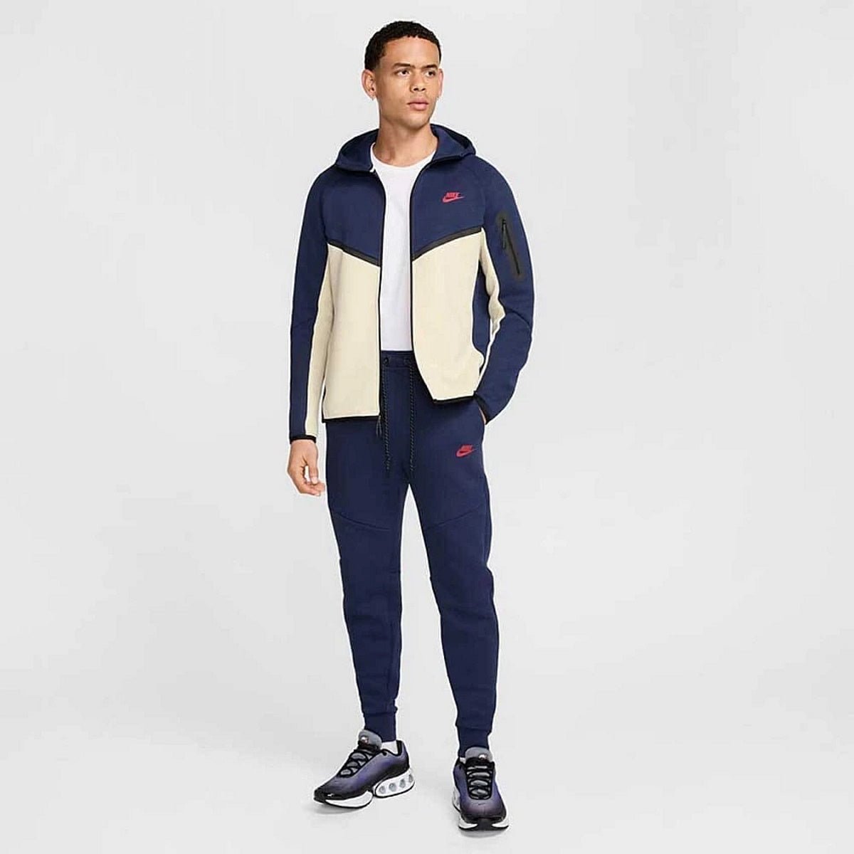 Мъжки джогър Nike Tech Fleece Joggers - Airhouse