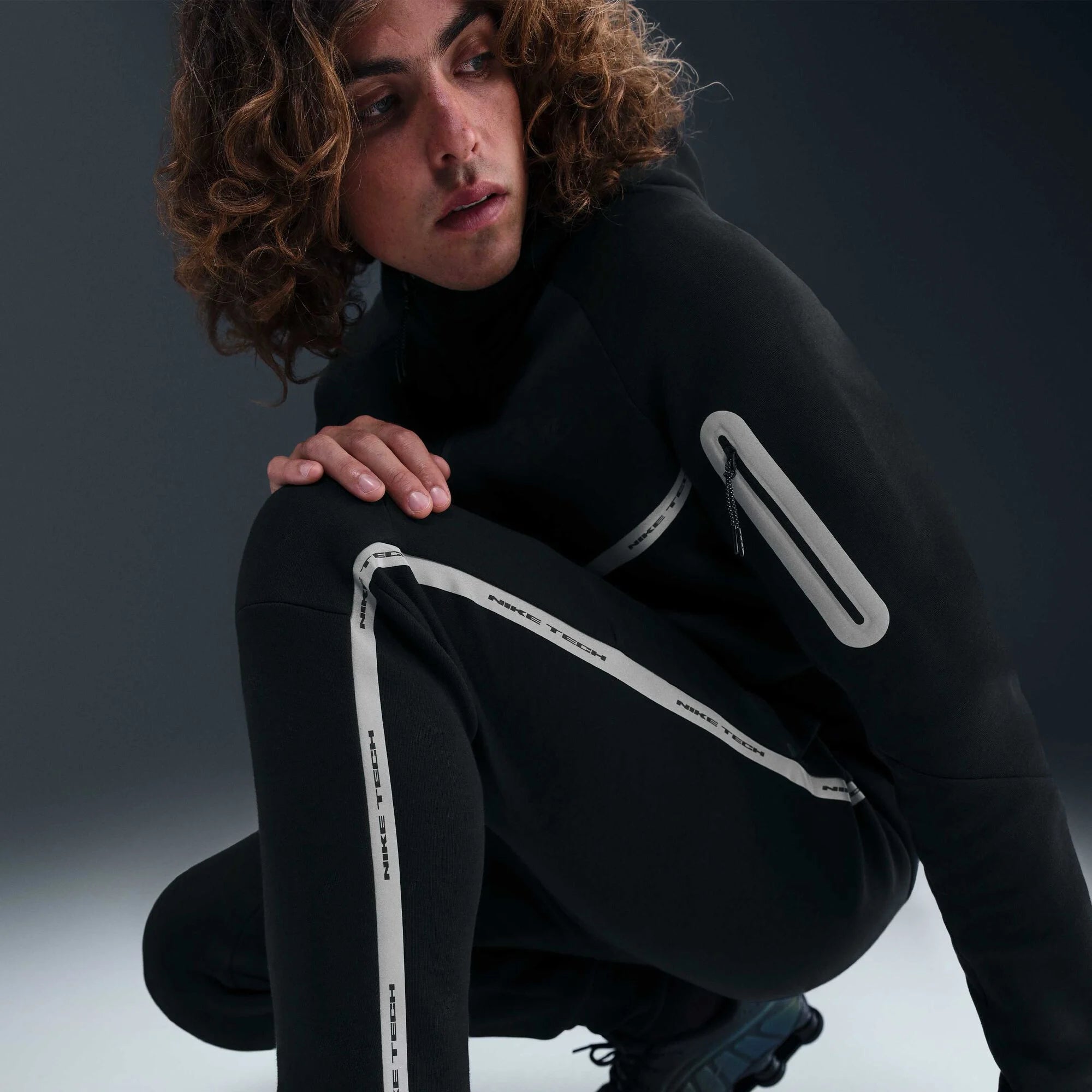 Мъжки джогър Nike Tech Fleece Joggers - Airhouse