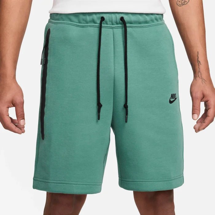 Мъжки къс панталон Nike Sportswear Tech Fleece Shorts - Airhouse