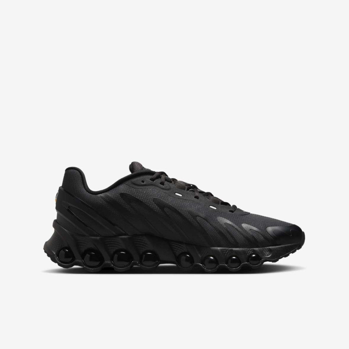 Мъжки маратонки Nike Air Max Dn8 Triple Black - Airhouse