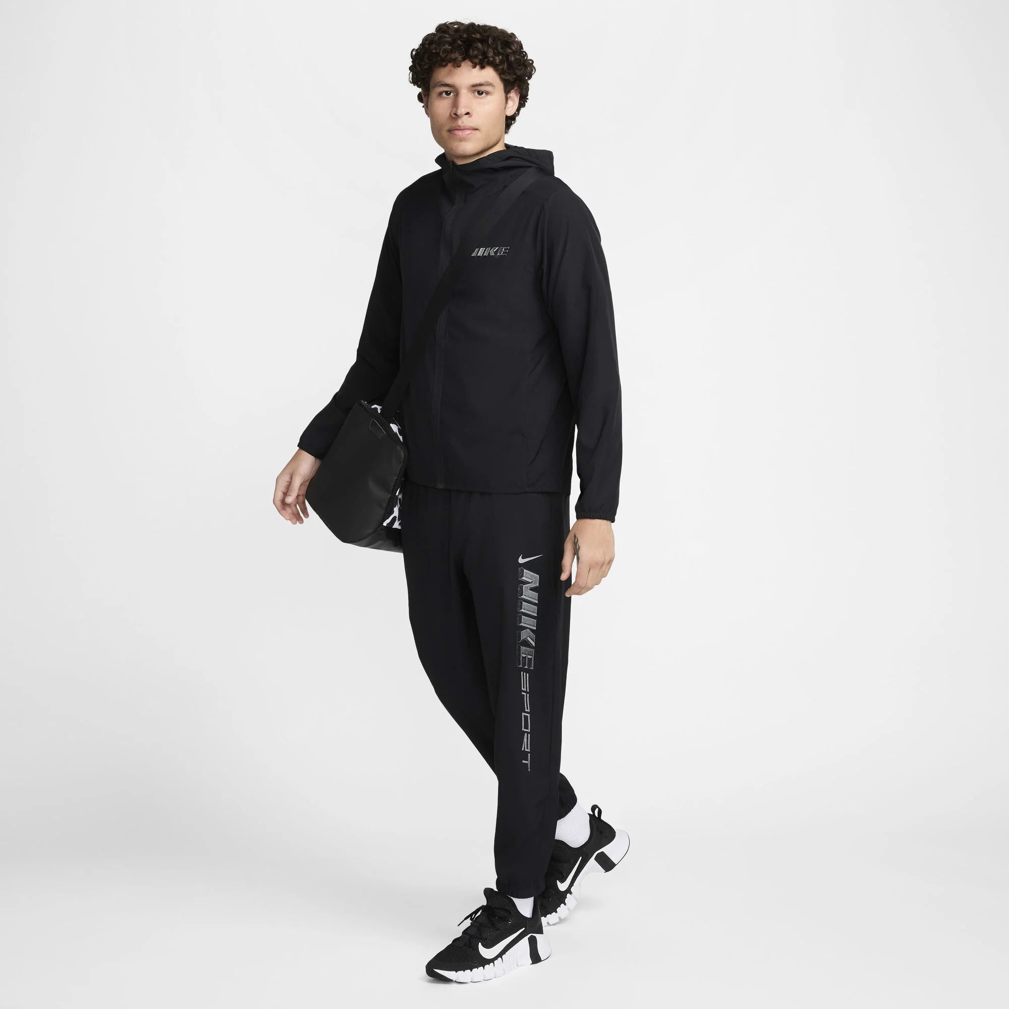 Мъжки панталон Nike Form Trousers - Airhouse