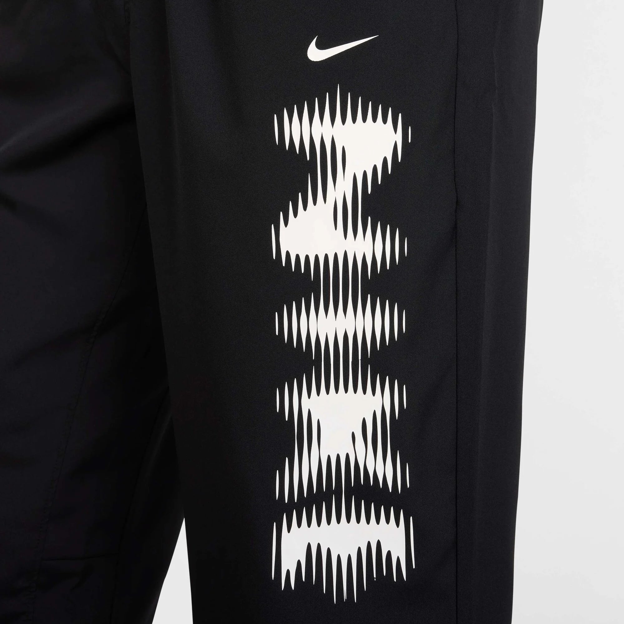 Мъжки панталон Nike Form Trousers - Airhouse