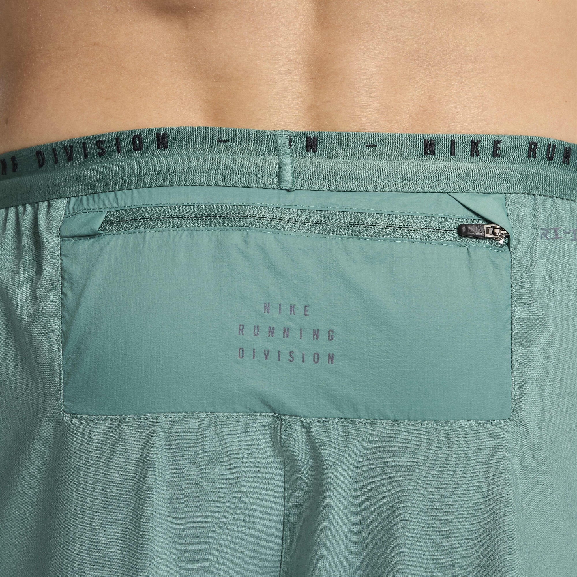 Мъжки панталон Nike Running Division Trousers - Airhouse