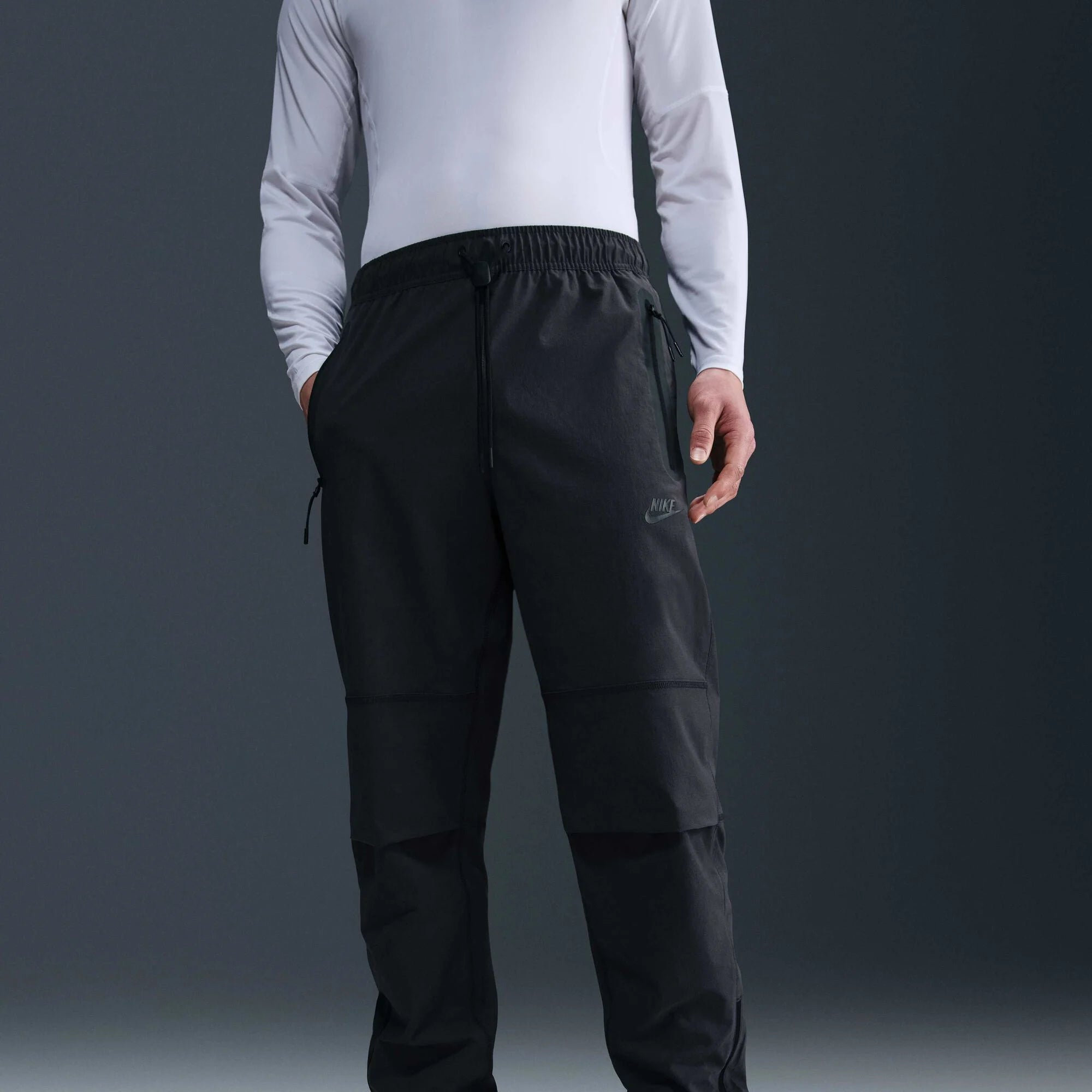 Мъжки панталон Nike Tech Woven Trousers - Airhouse