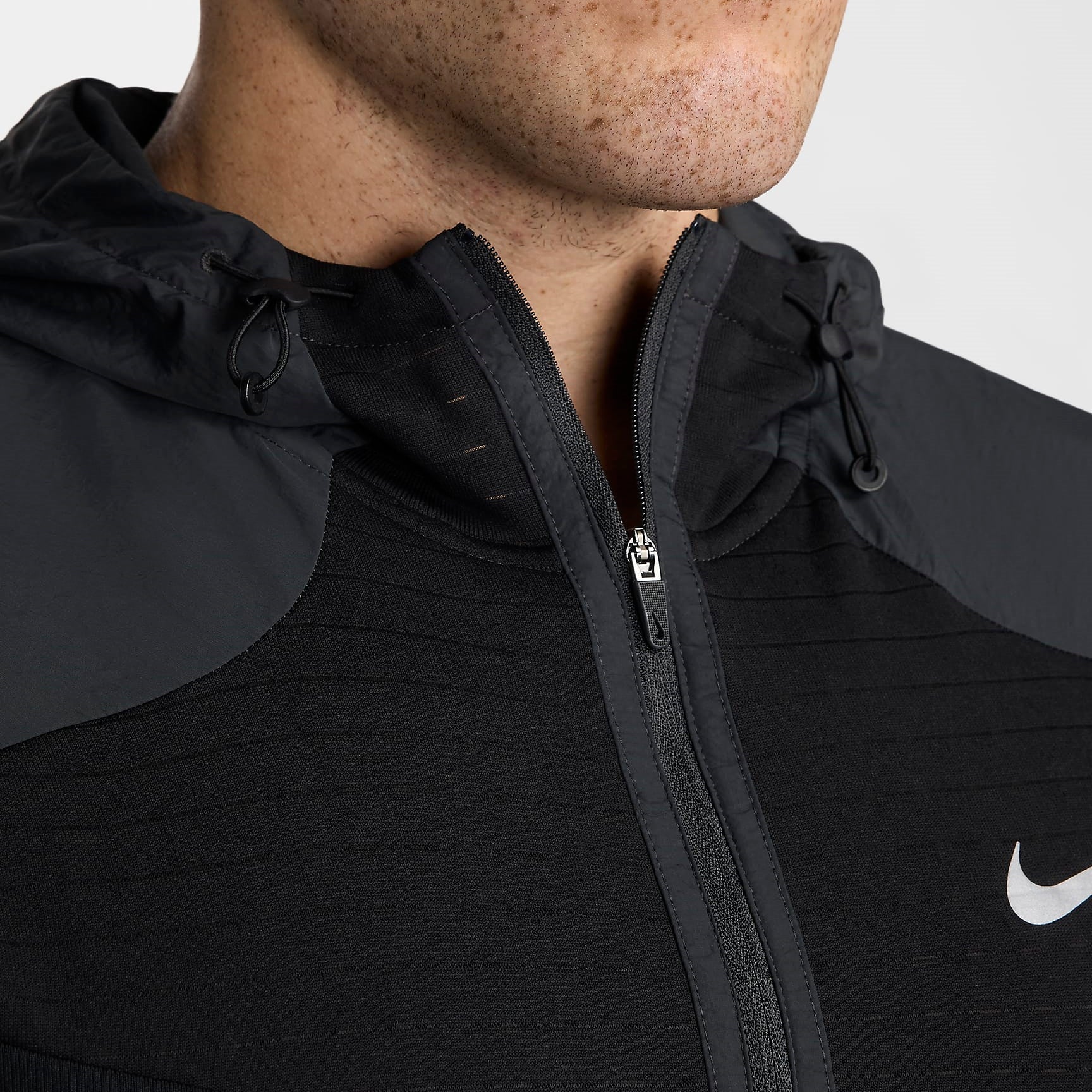 Мъжки суитшърт Nike Element Top - Airhouse